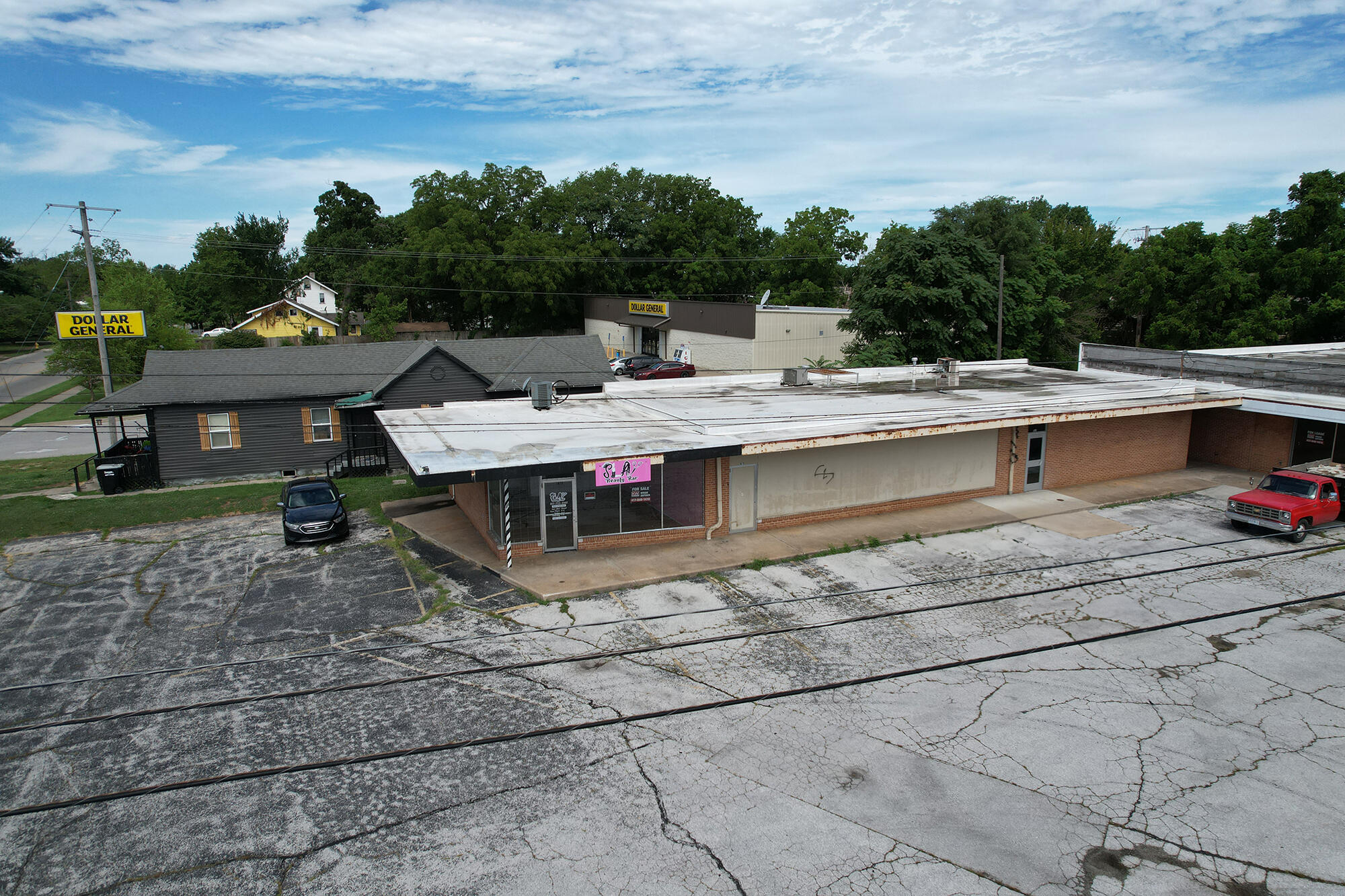 Photo 10 - Commercial Sale for sale – 1075-1137 E Commercial Street  Springfield, MO
