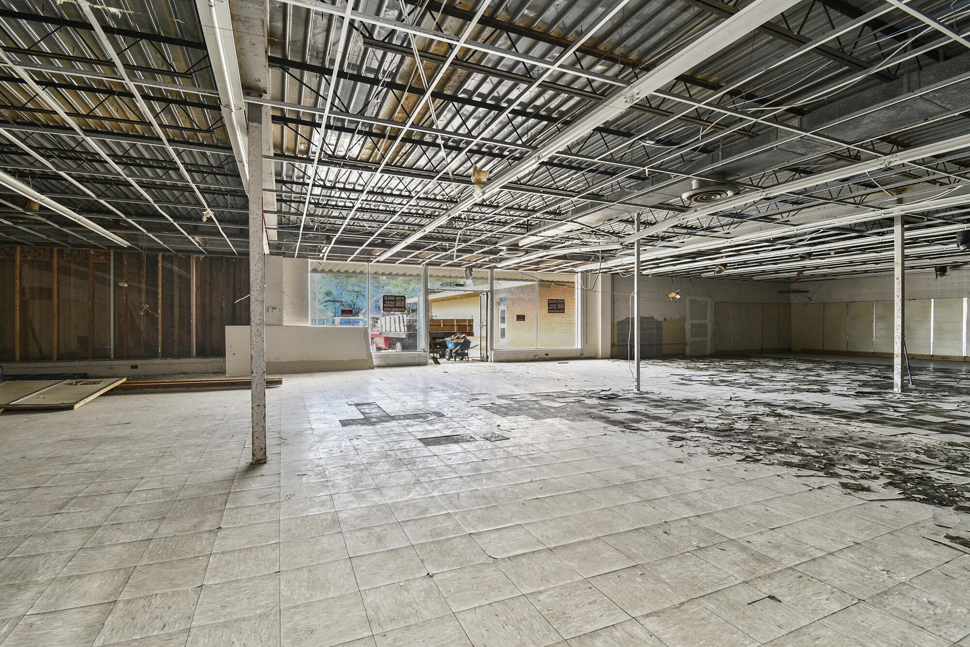 Photo 38 - Commercial Sale for sale – 1075-1137 E Commercial Street  Springfield, MO