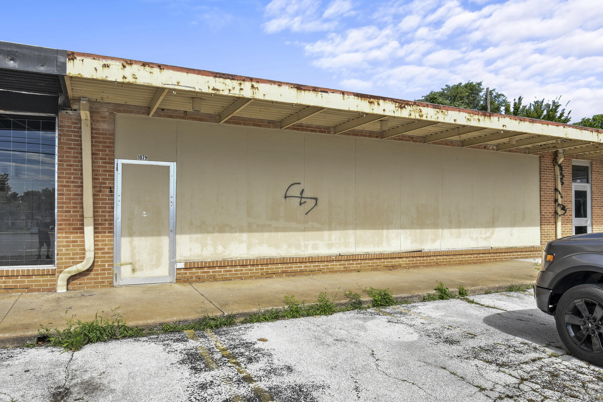Photo 29 - Commercial Sale for sale – 1075-1137 E Commercial Street  Springfield, MO