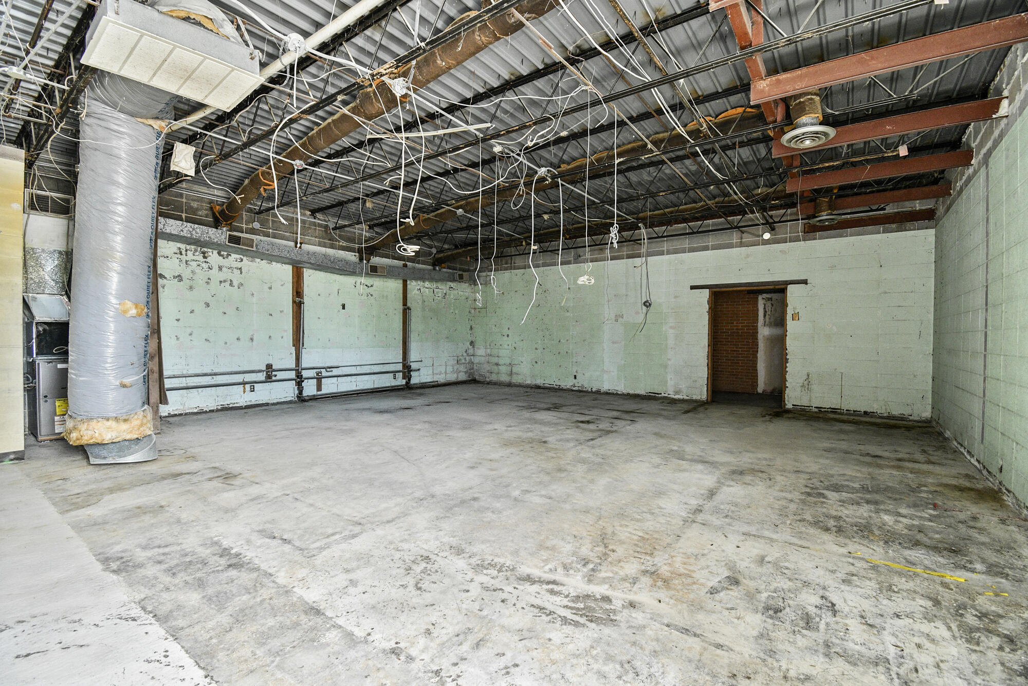 Photo 31 - Commercial Sale for sale – 1075-1137 E Commercial Street  Springfield, MO