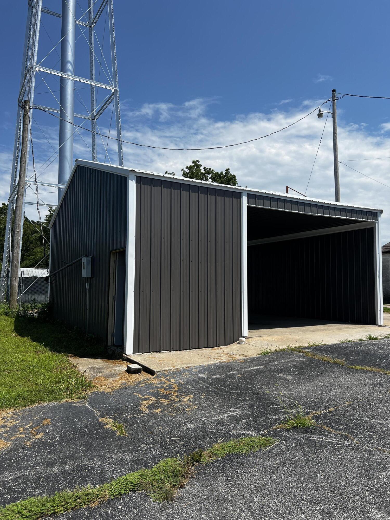 Photo 37 - Commercial Sale for sale – 108 S Washington Avenue  Walnut Grove, MO