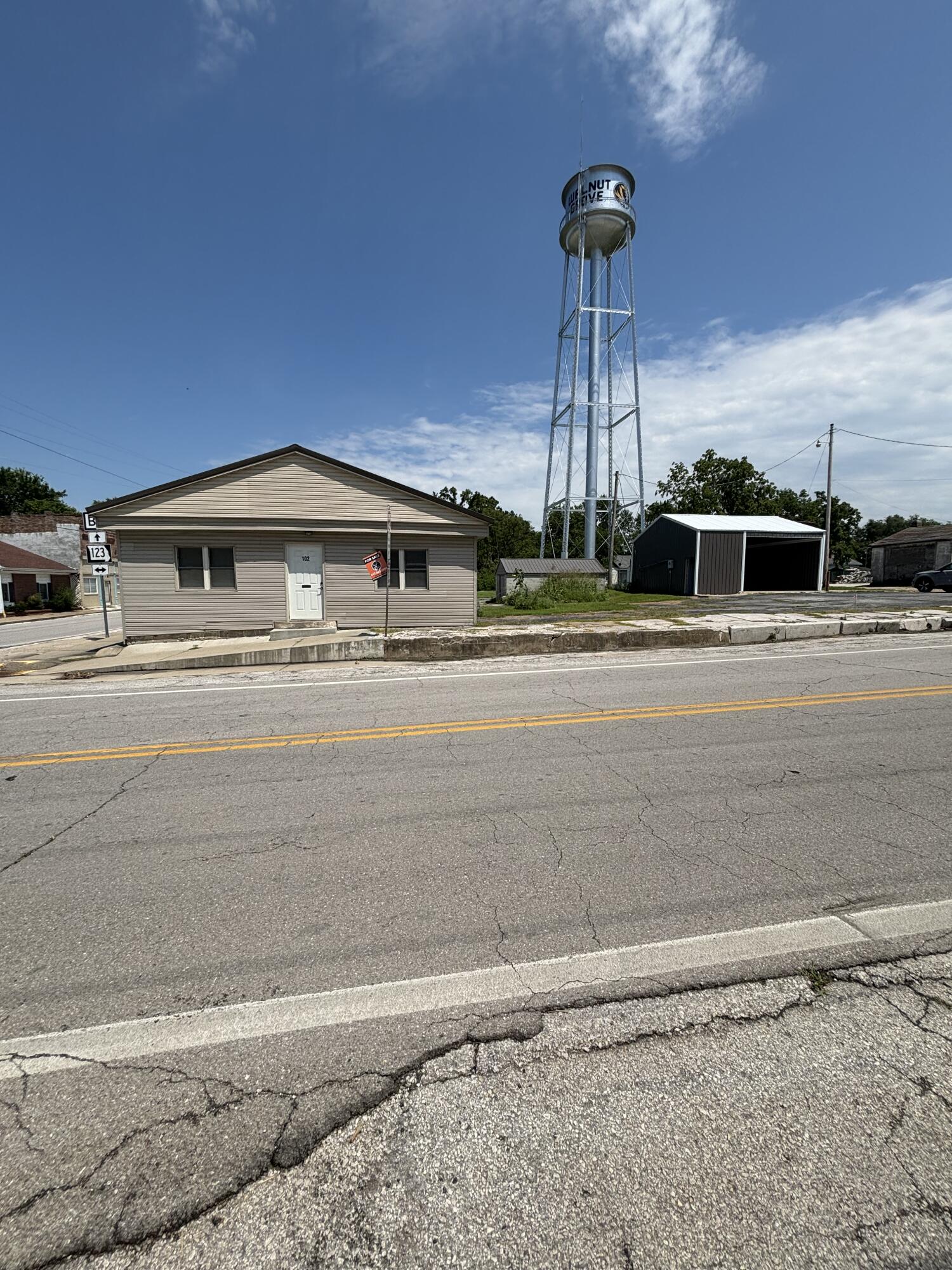 Commercial Sale for sale – 108 S Washington Avenue  Walnut Grove, MO