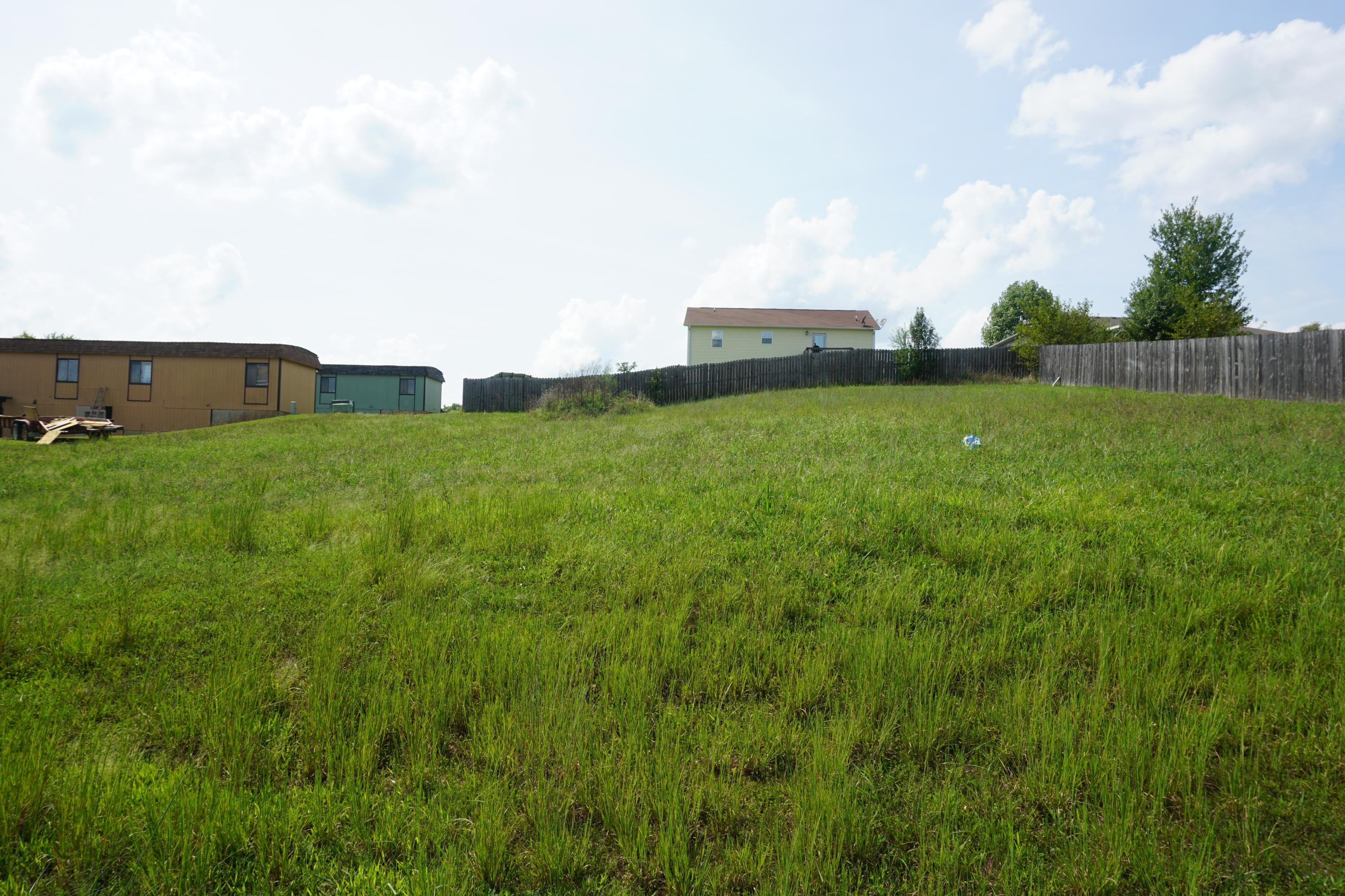 Land for sale – 000  Jon Streeet   West Plains, MO