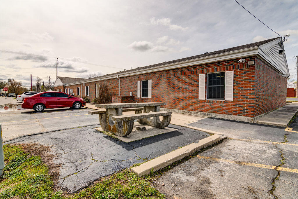 Photo 52 - Commercial Sale for sale – 7509  State Highway 14   Sparta, MO