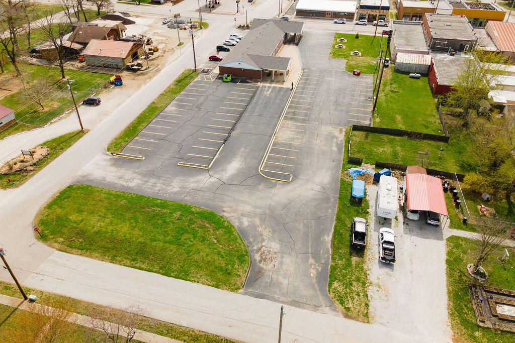 Photo 57 - Commercial Sale for sale – 7509  State Highway 14   Sparta, MO