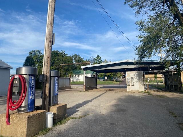 Commercial Sale for sale – 119 N Oakland   Mountain Grove, MO