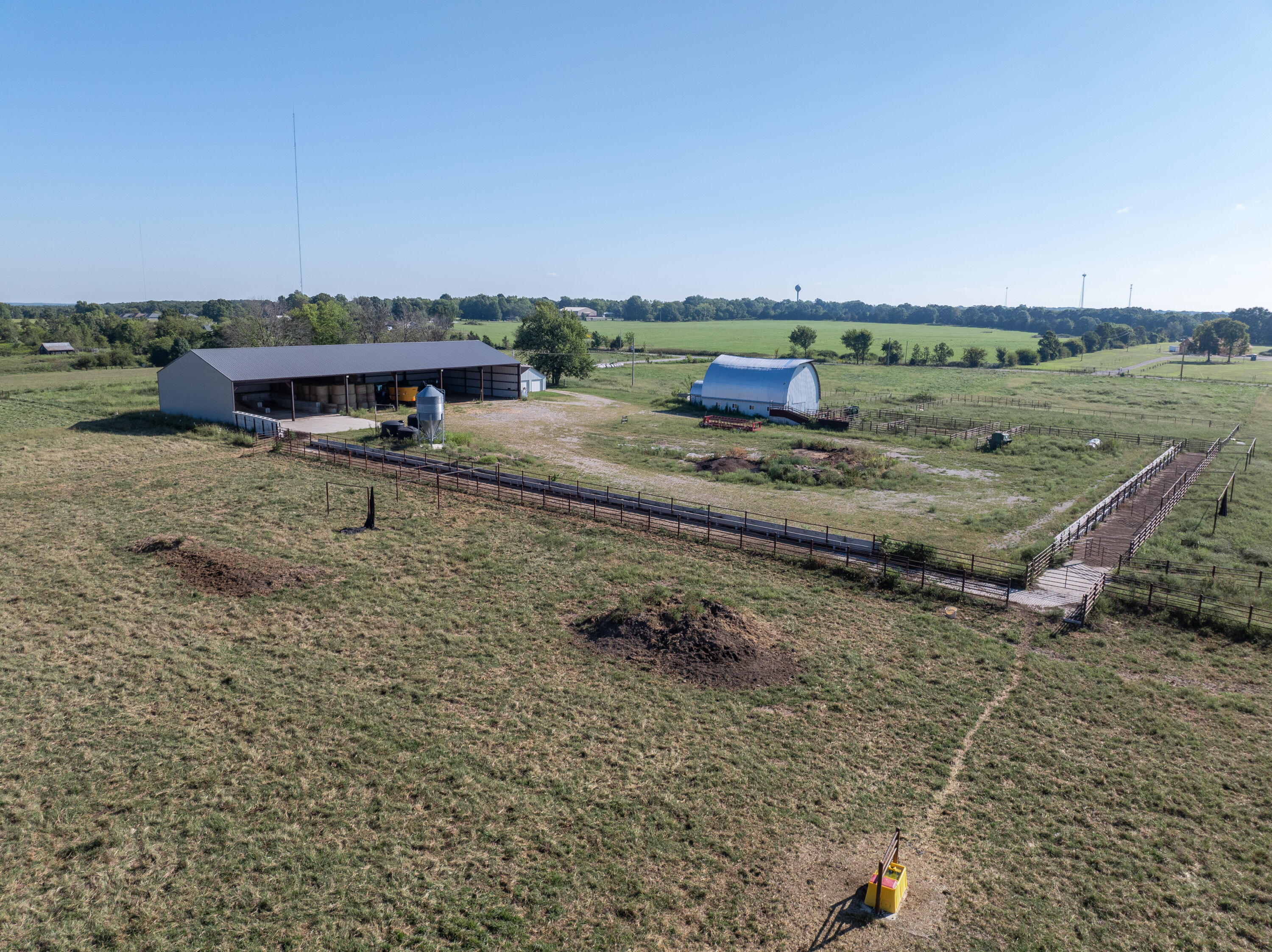 Photo 4 - Farm for sale – 2288  Red Oak Road  Fordland, MO