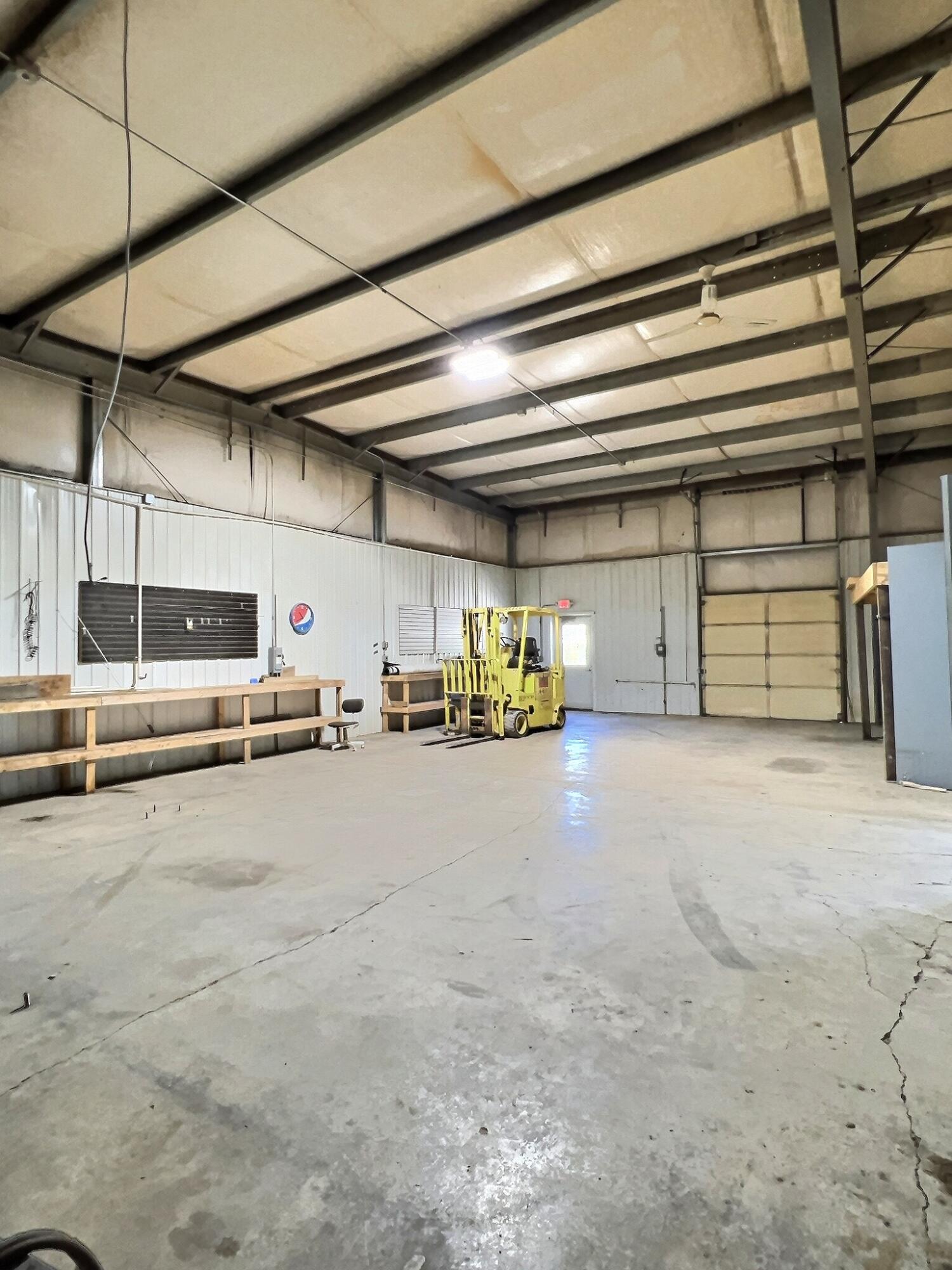 Photo 11 - Commercial Sale for sale – 17188  Us Highway 60   Van Buren, MO