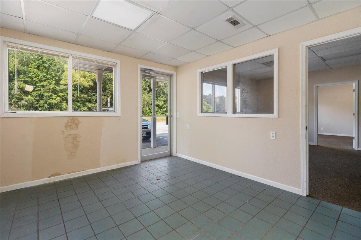Photo 21 - Commercial Sale for sale – 1006  Nettleton Avenue  Thayer, MO
