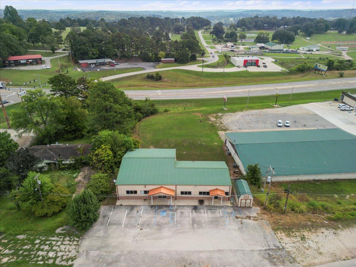 Photo 2 - Commercial Sale for sale – 1006  Nettleton Avenue  Thayer, MO