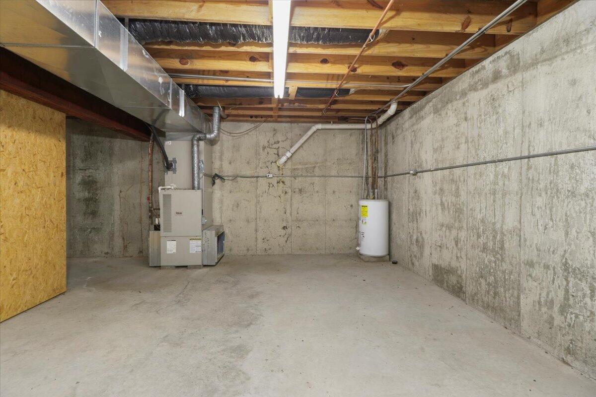 Photo 18 - Commercial Sale for sale – 1006  Nettleton Avenue  Thayer, MO