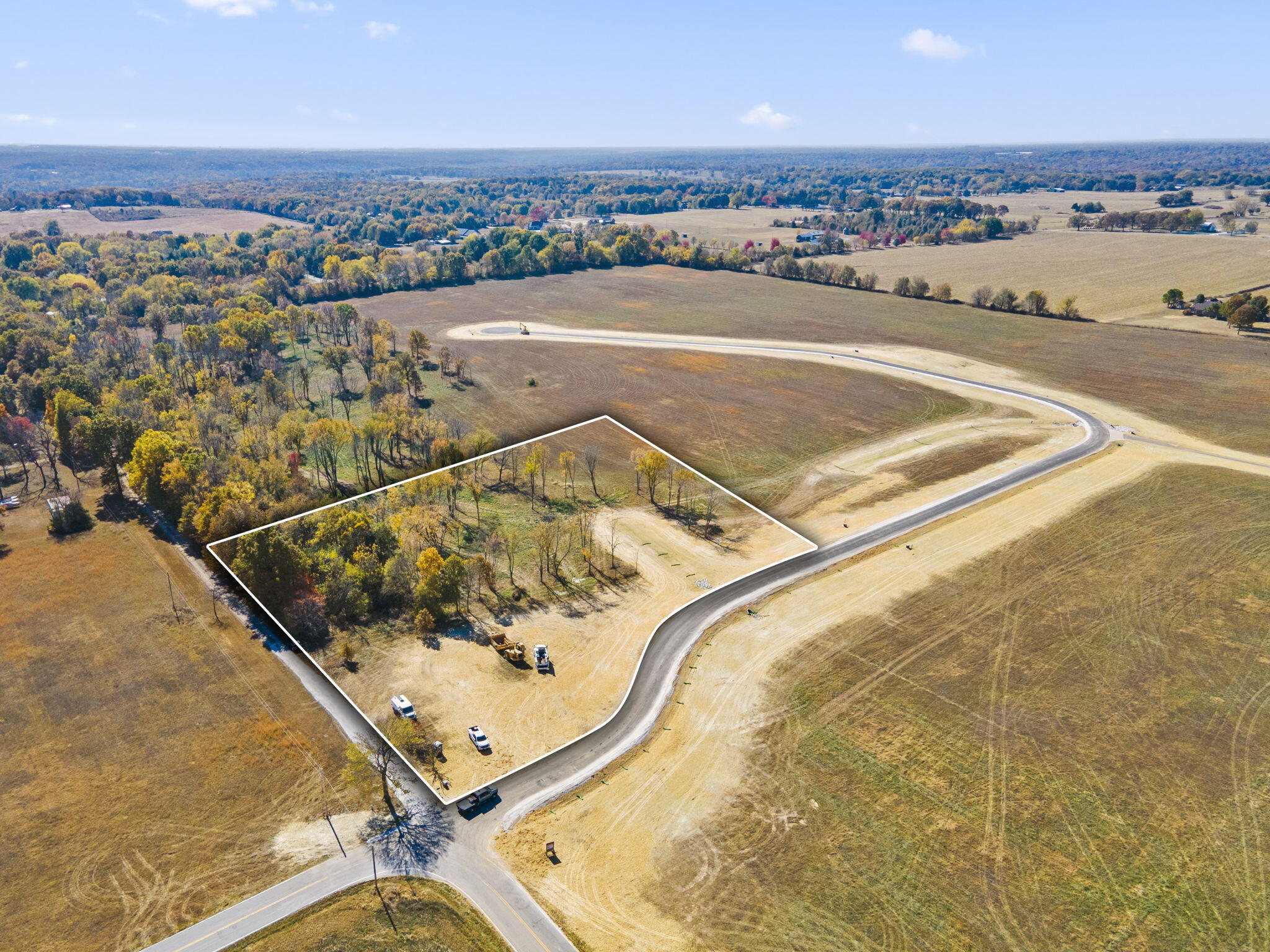 Photo 2 - Land for sale – Lot 2  Farm Road 134   Springfield, MO