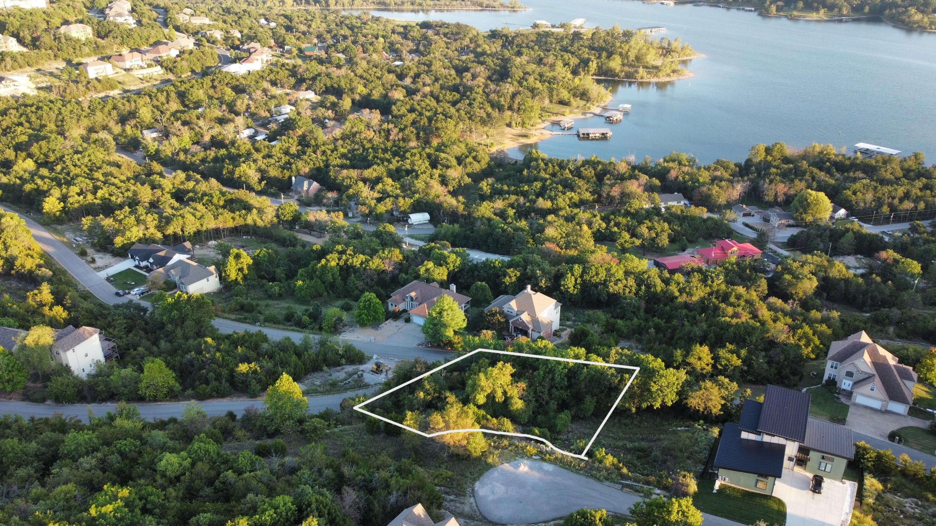 Land for sale – 000  Shadow Ridge Court Lot 1   Hollister, MO
