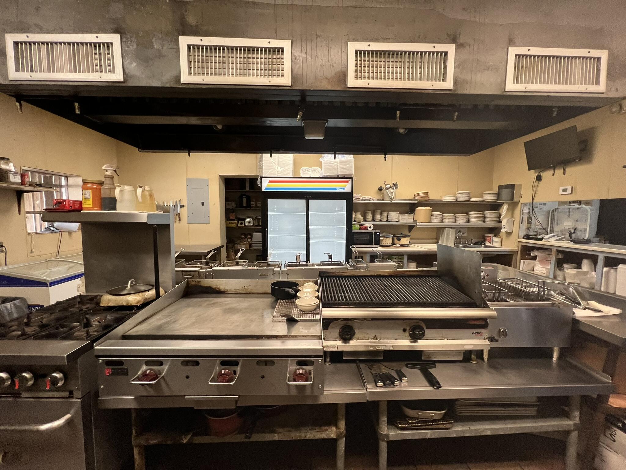 Photo 17 - Commercial Sale for sale – 225  Main Street  Mammoth Spring, AR
