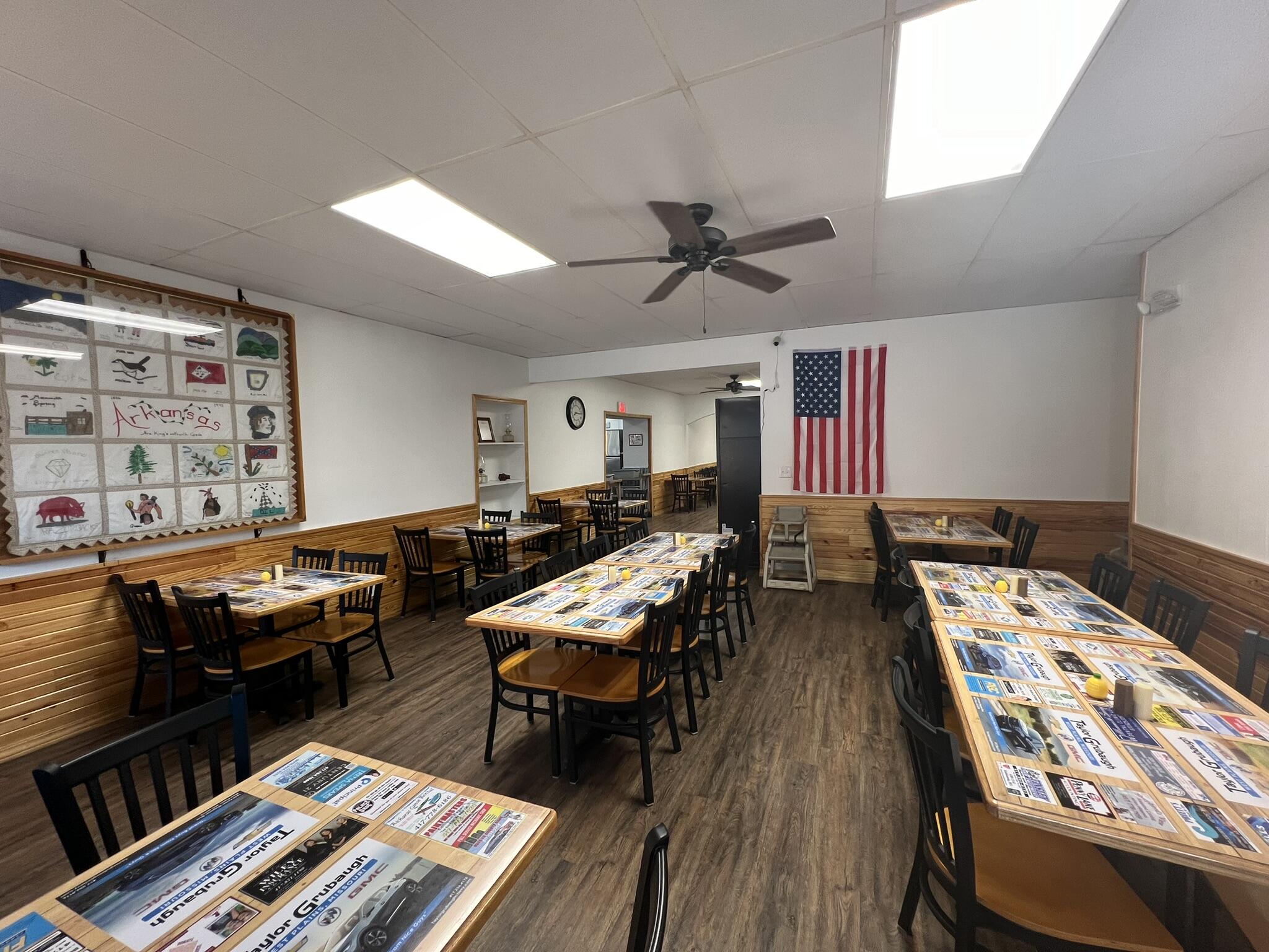 Photo 23 - Commercial Sale for sale – 225  Main Street  Mammoth Spring, AR