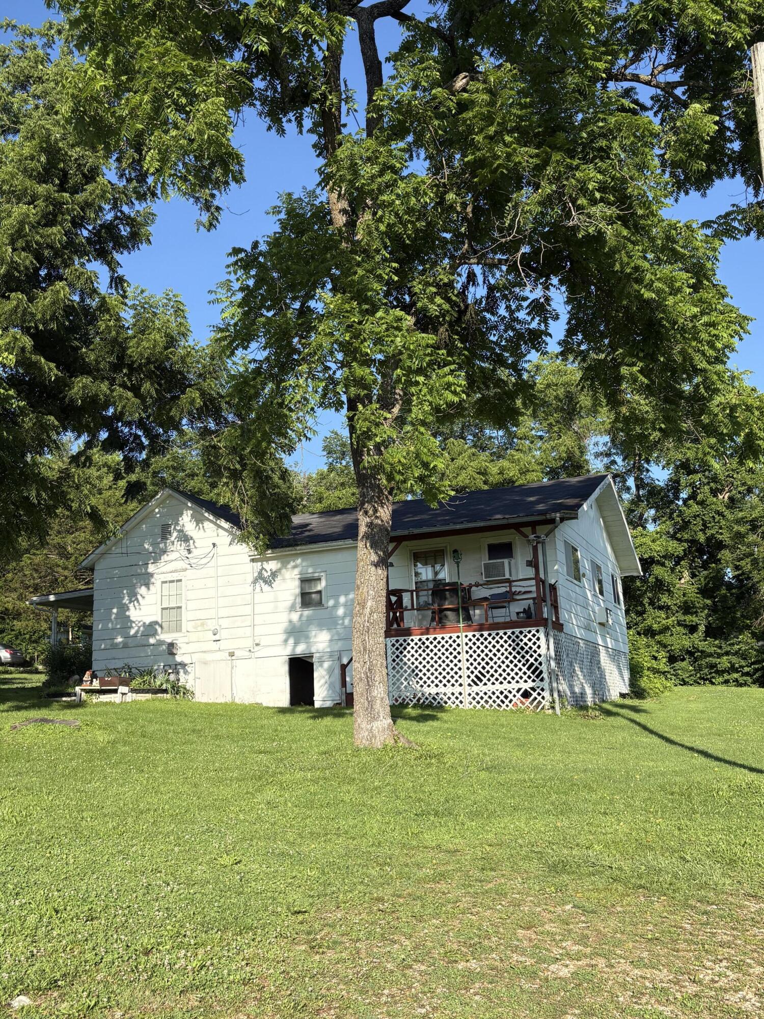 Photo 4 - Residential for sale – 505  State Highway D   Crane, MO