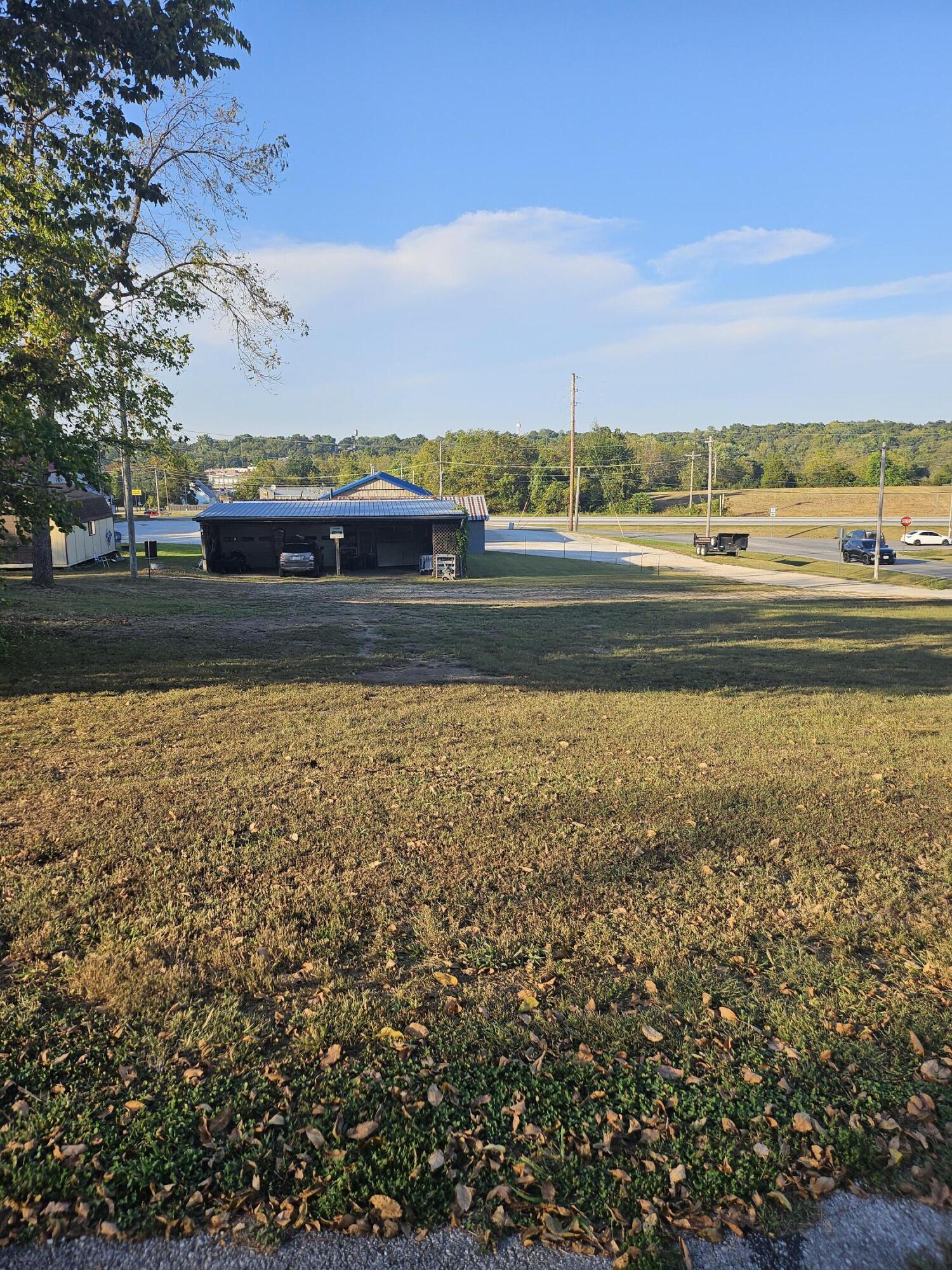 Photo 10 - Residential for sale – 505  State Highway D   Crane, MO