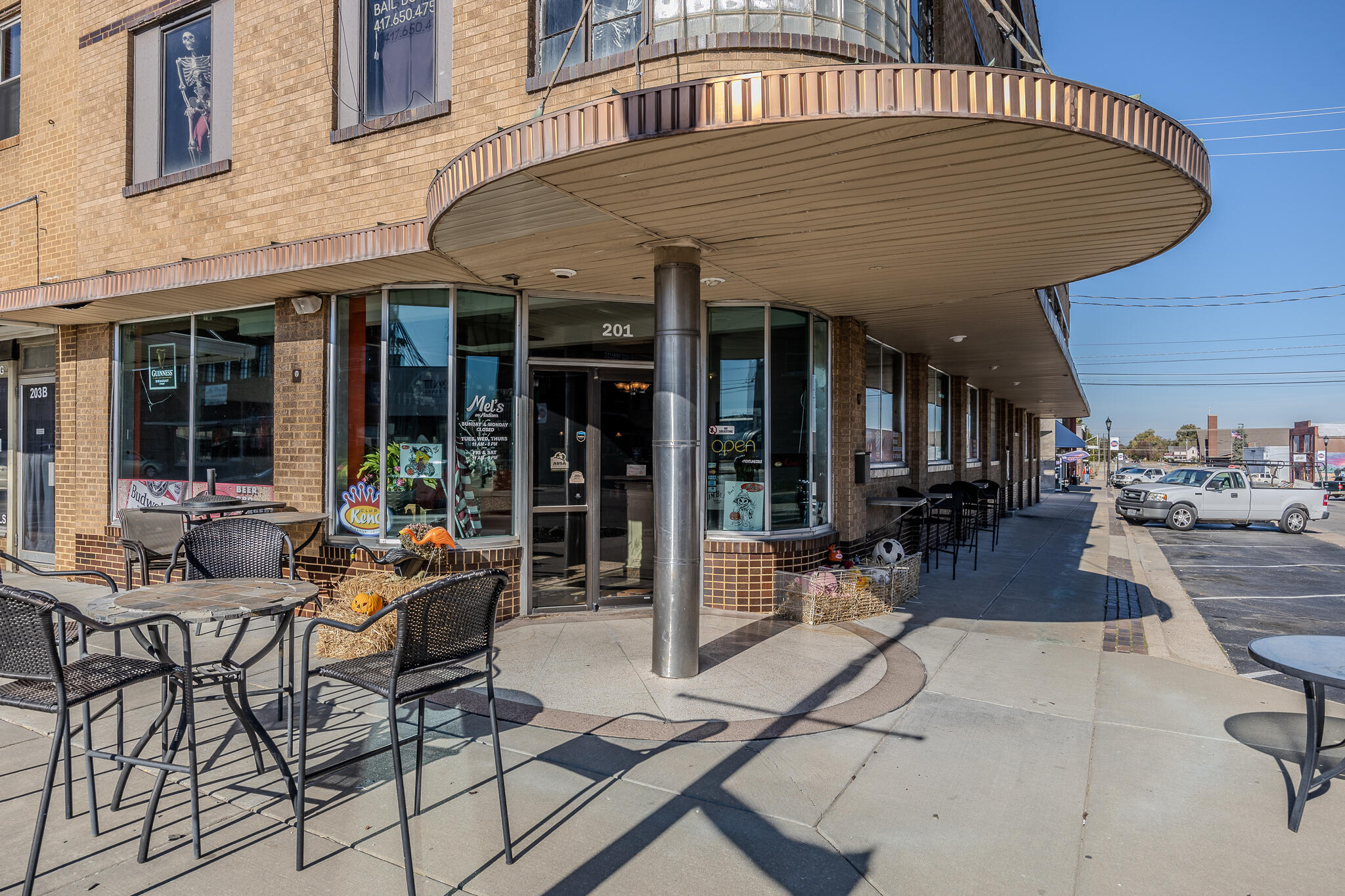 Photo 2 - Commercial Sale for sale – 201 W Commercial Street  Lebanon, MO