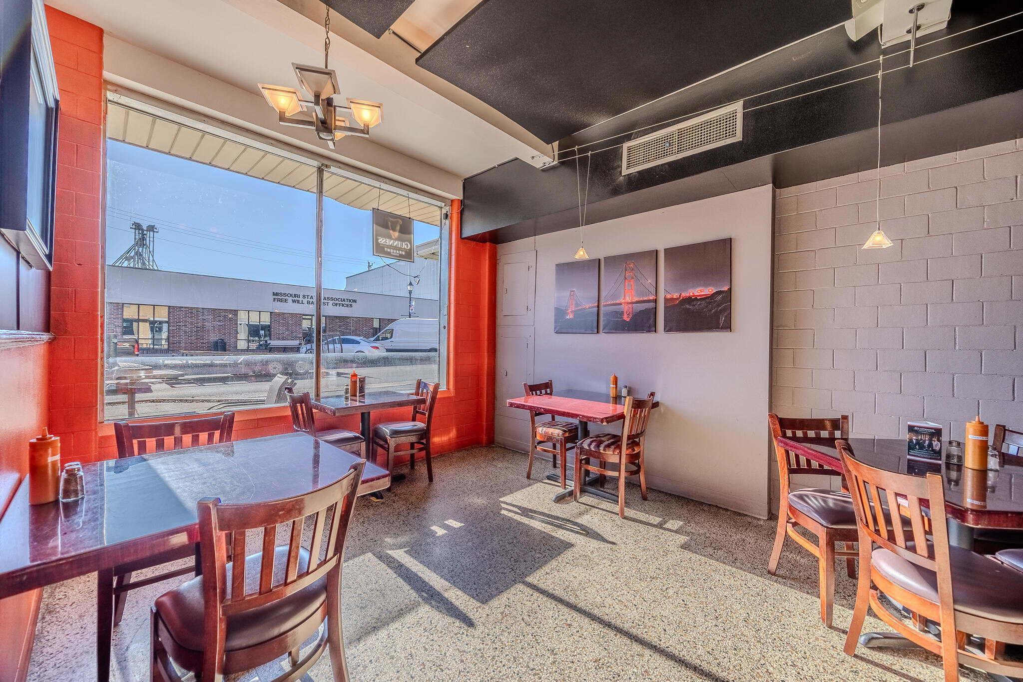 Photo 7 - Commercial Sale for sale – 201 W Commercial Street  Lebanon, MO