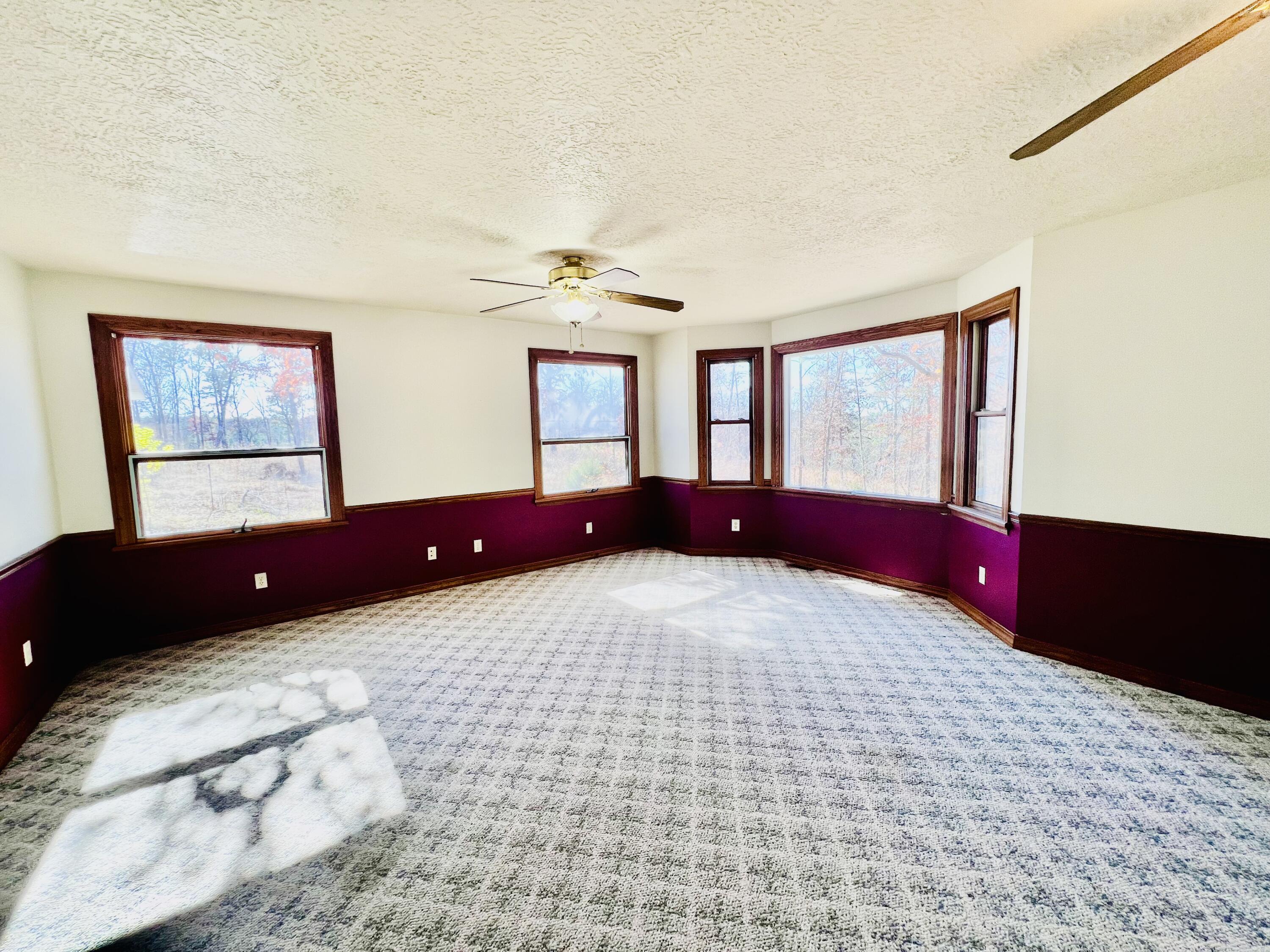 Photo 11 - Residential for sale – 16144  Horse Shoe Drive  Houston, MO