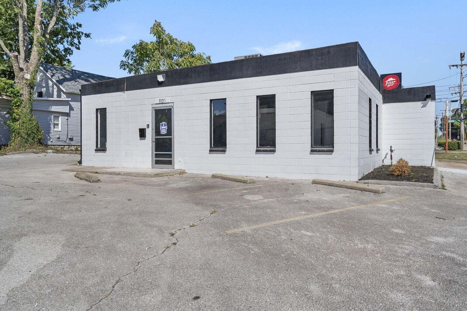 Photo 3 - Commercial Lease for sale – 1131 N Grant Avenue  Springfield, MO