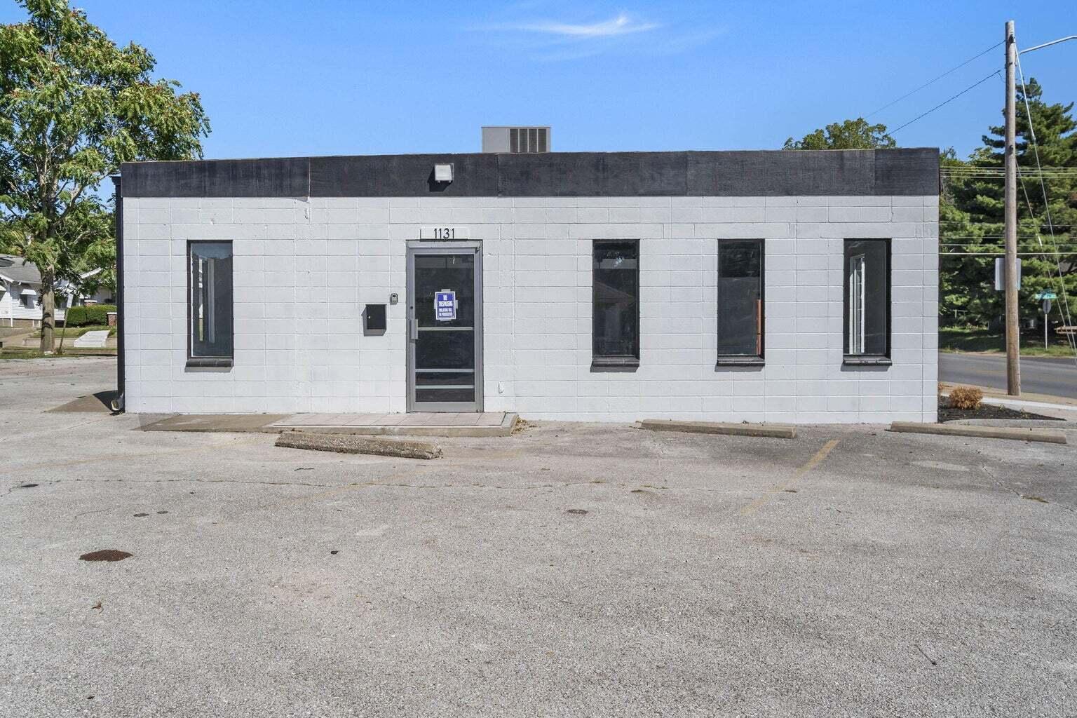 Photo 2 - Commercial Lease for sale – 1131 N Grant Avenue  Springfield, MO