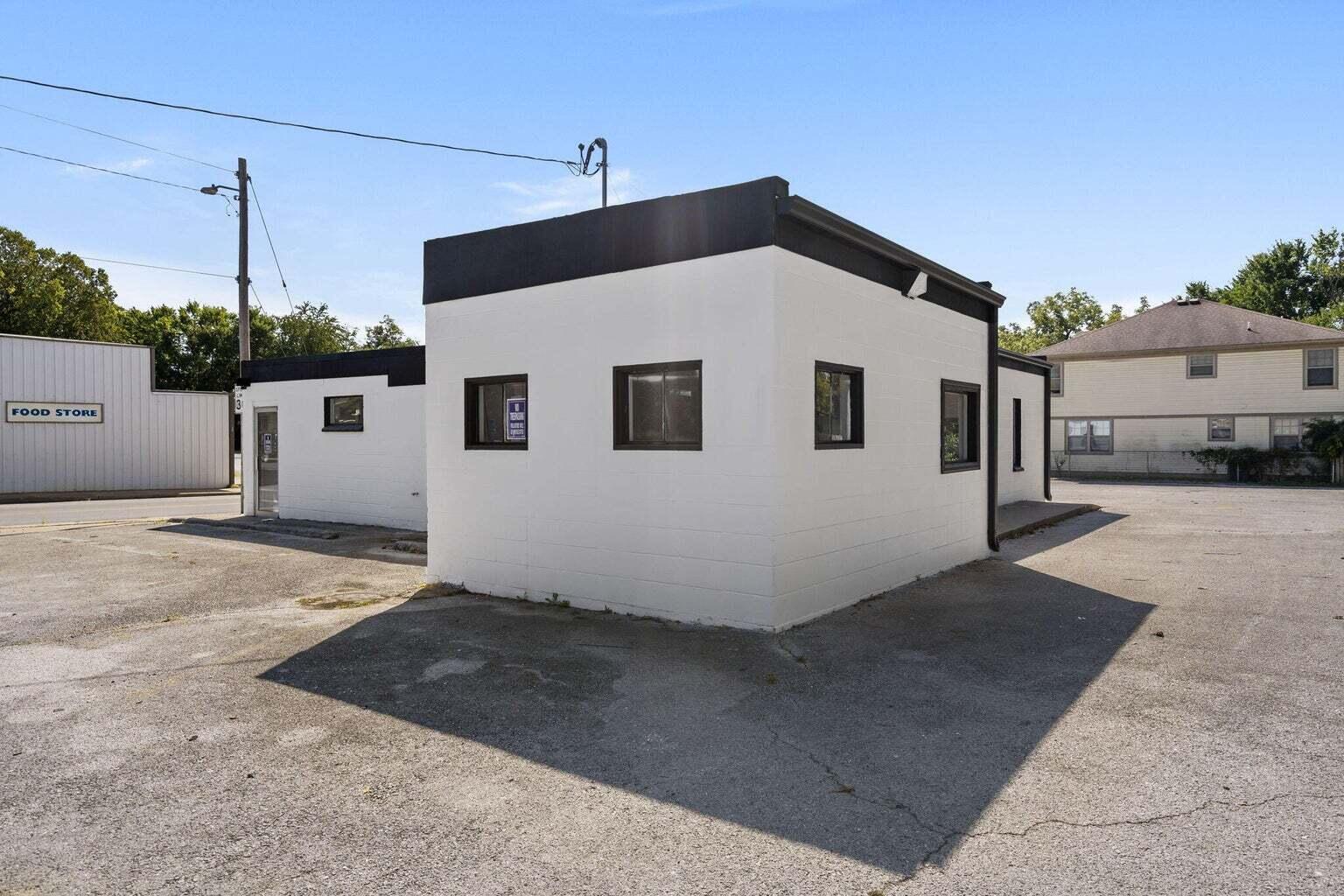 Photo 18 - Commercial Lease for sale – 1131 N Grant Avenue  Springfield, MO