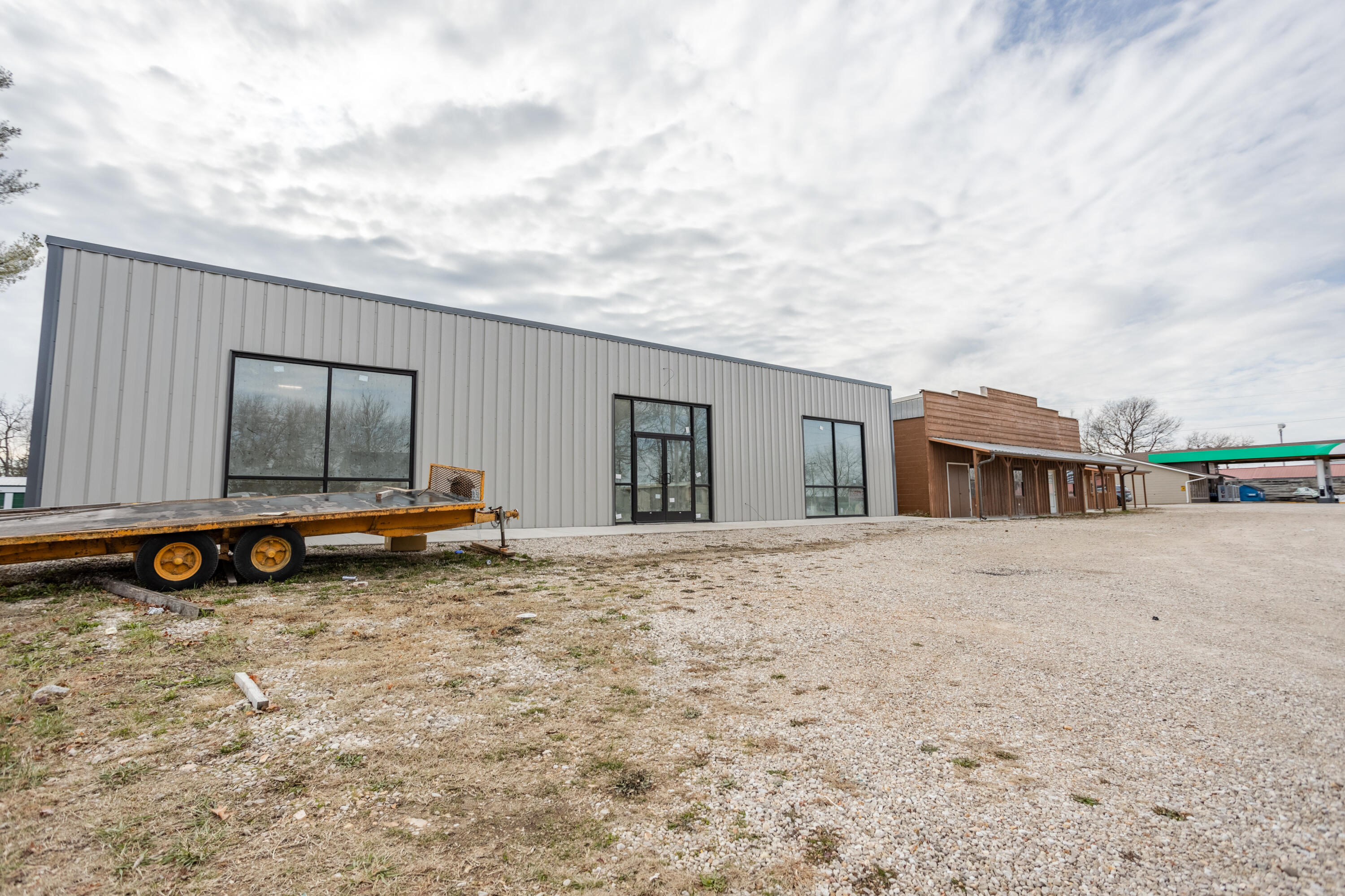 Photo 2 - Commercial Lease for sale – 326 W Main Street  Fordland, MO