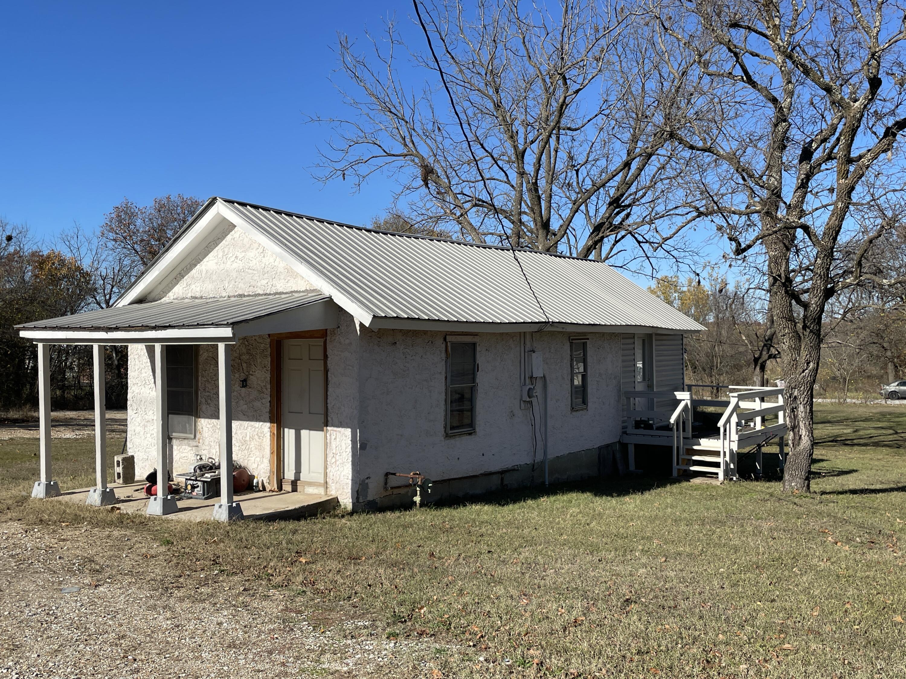 Photo 2 - Residential for sale – 1809, 1811  & 1813 East Front Street  Galena, KS