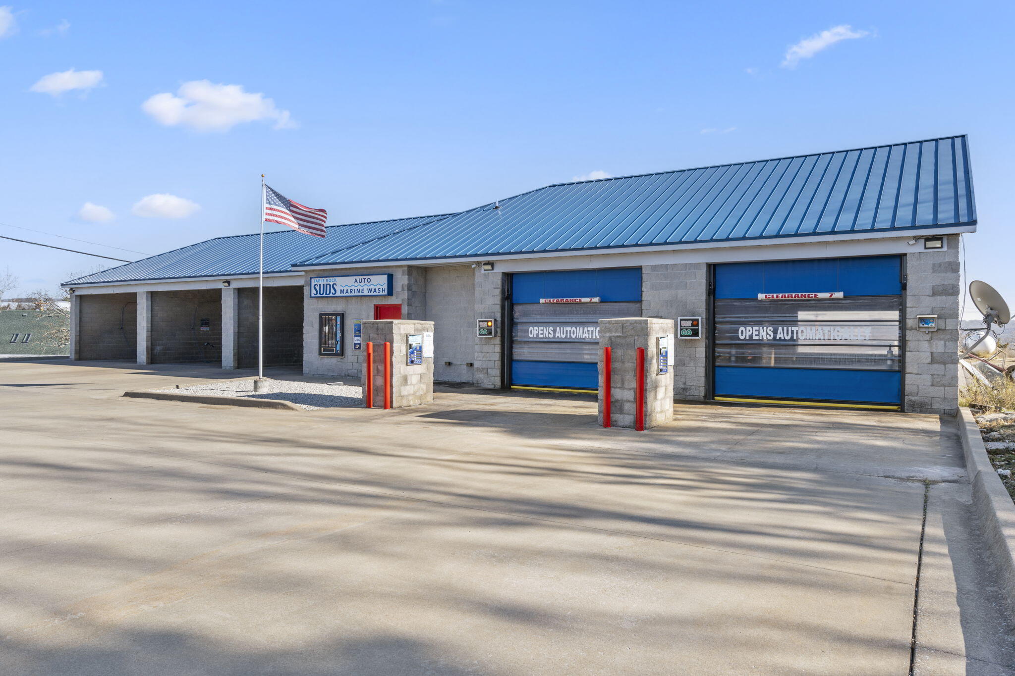 Commercial Sale for sale – 85 Kimberling Boulevard Kimberling City, MO