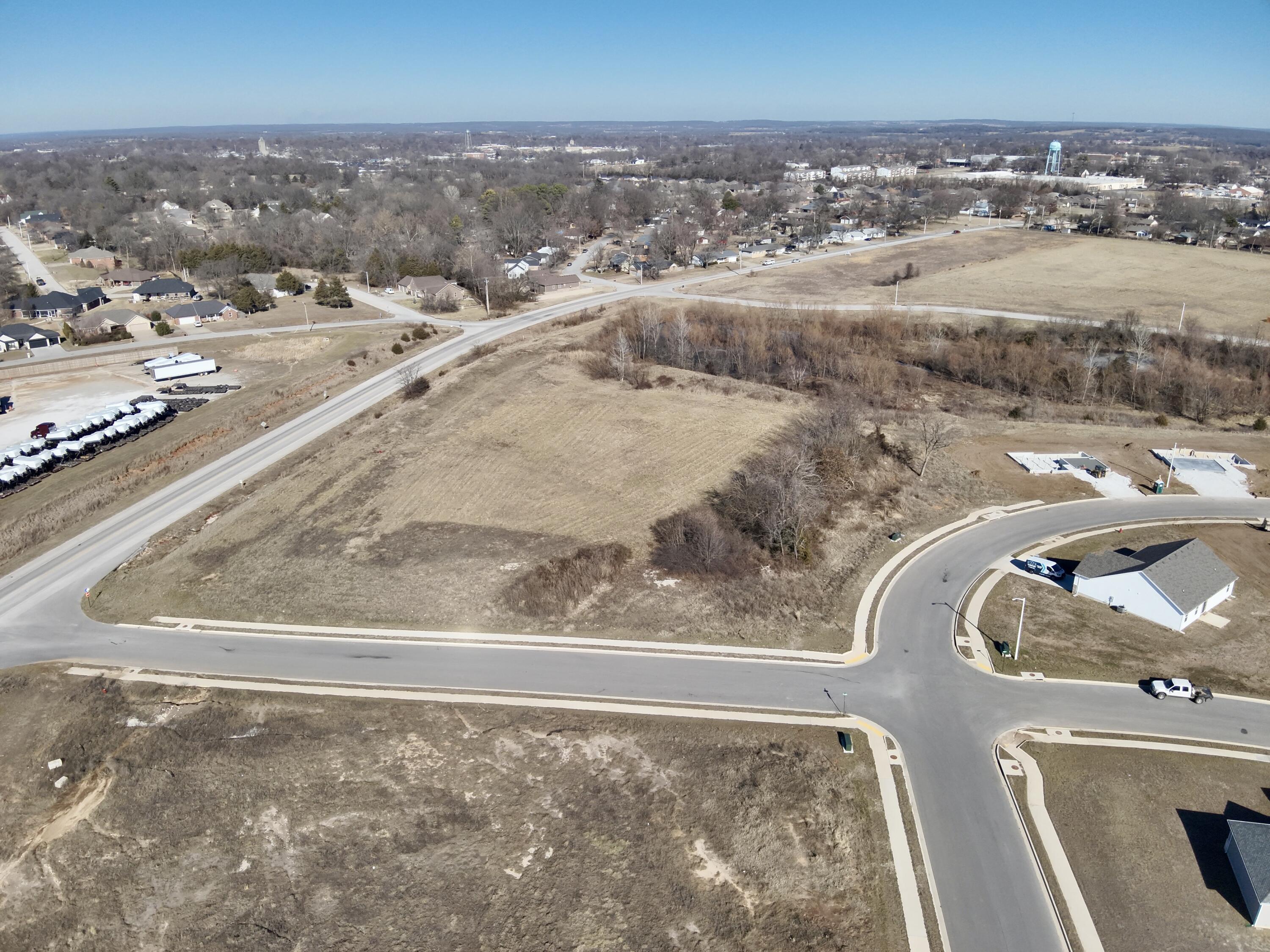 Photo 2 - Land for sale – 001 S Durango   Bolivar, MO
