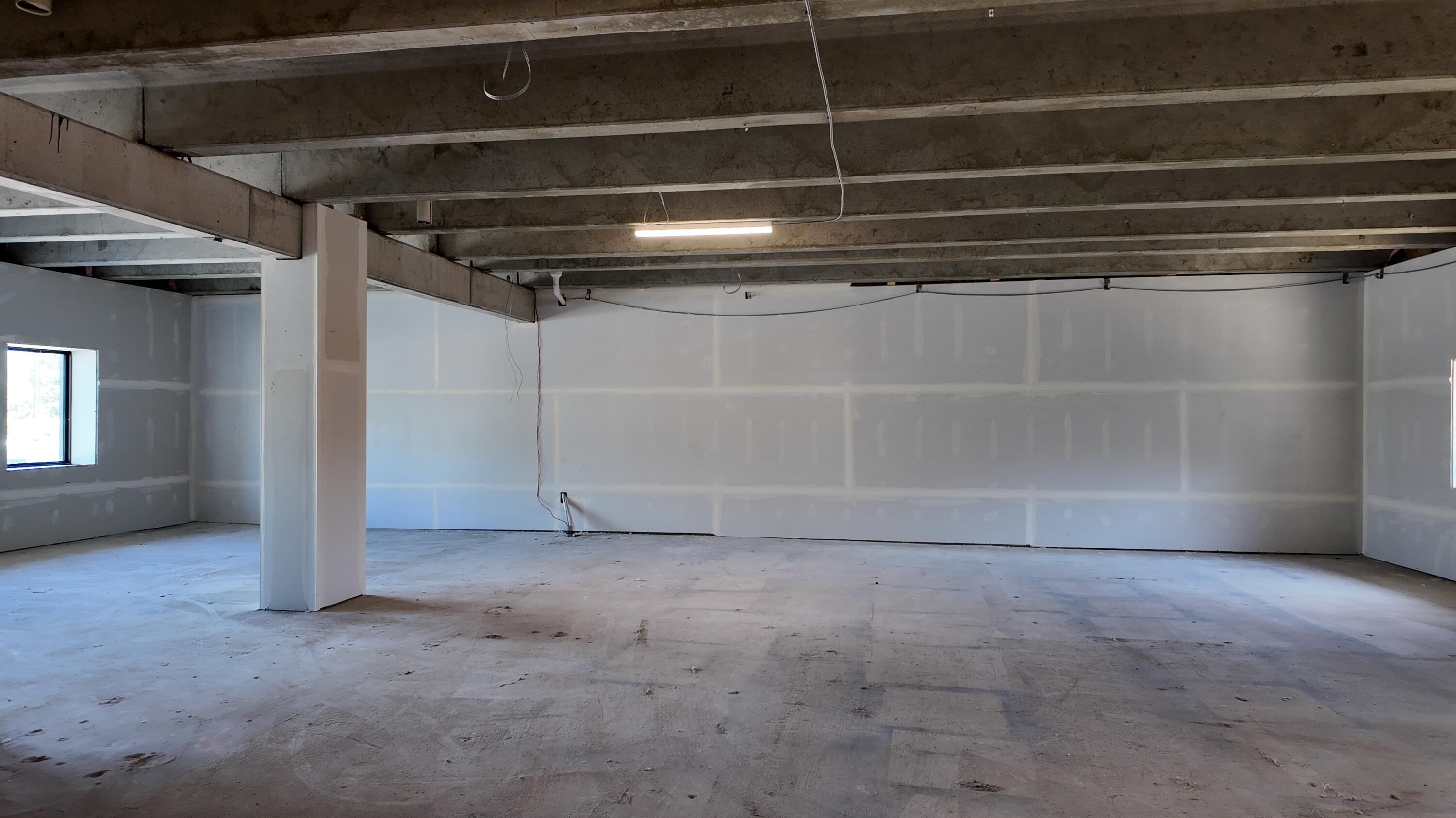Photo 17 - Commercial Lease for sale – 405  Veterans Boulevard  Branson, MO