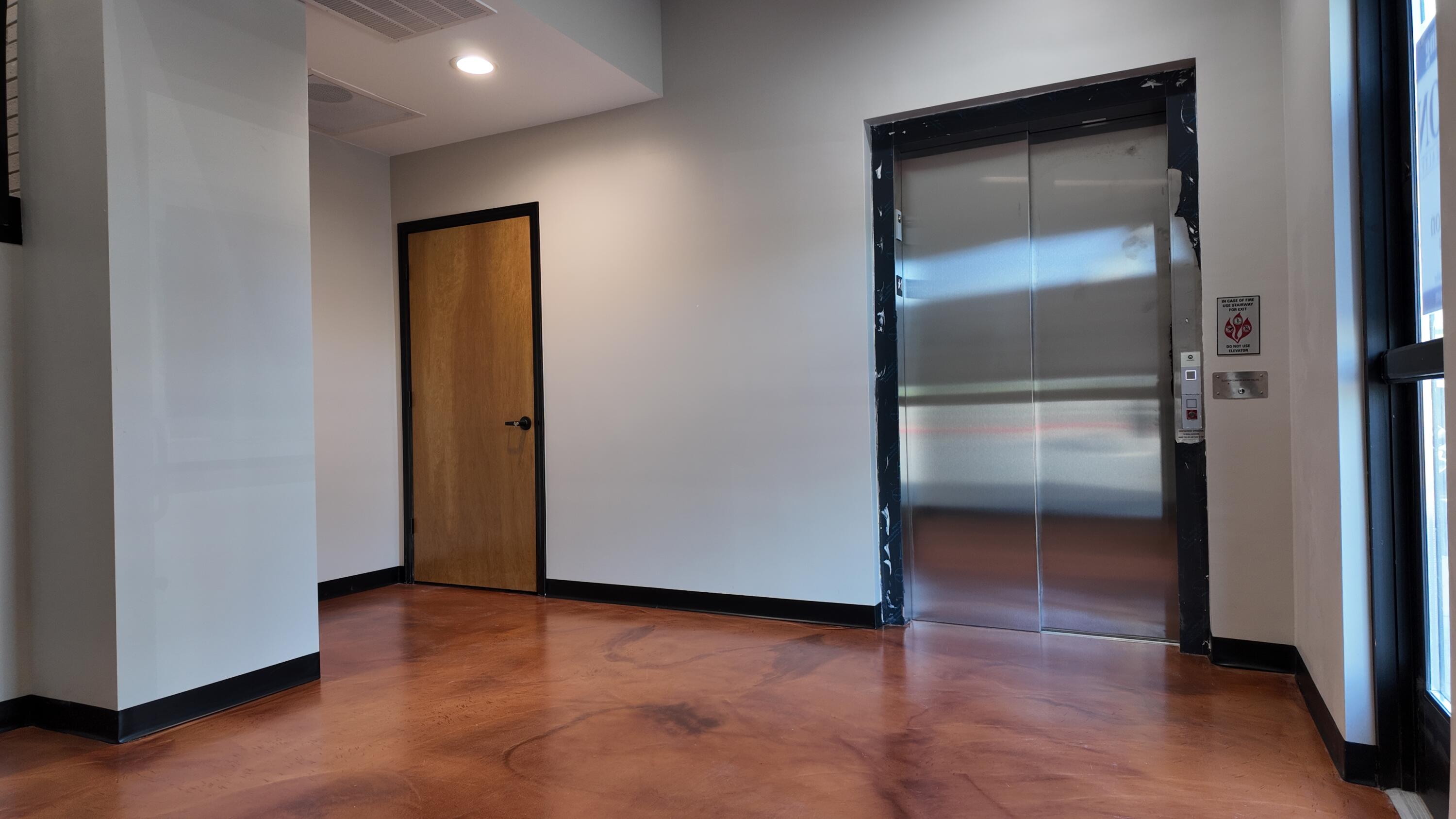 Photo 4 - Commercial Lease for sale – 405  Veterans Boulevard  Branson, MO
