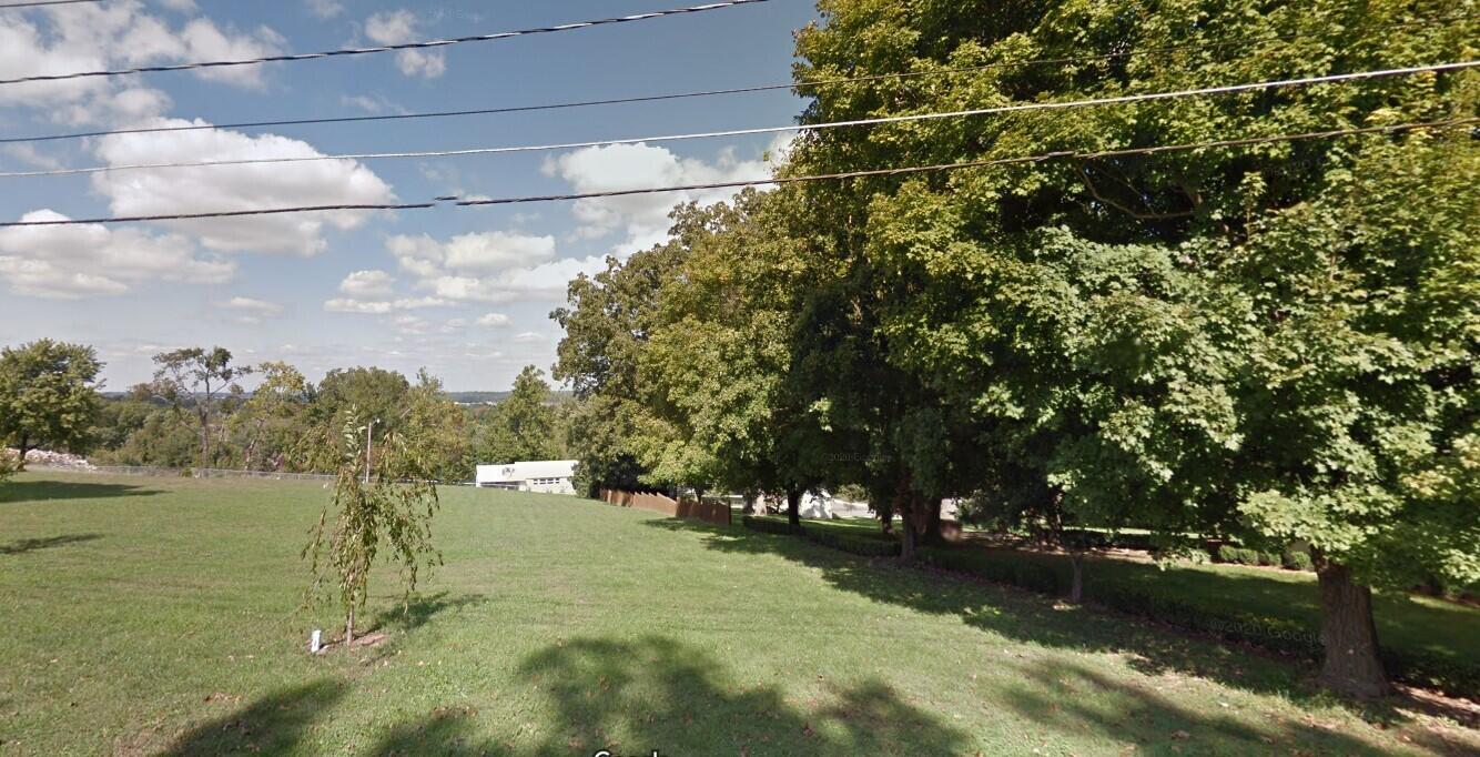 Land for sale – 000  Nichols Drive  West Plains, MO