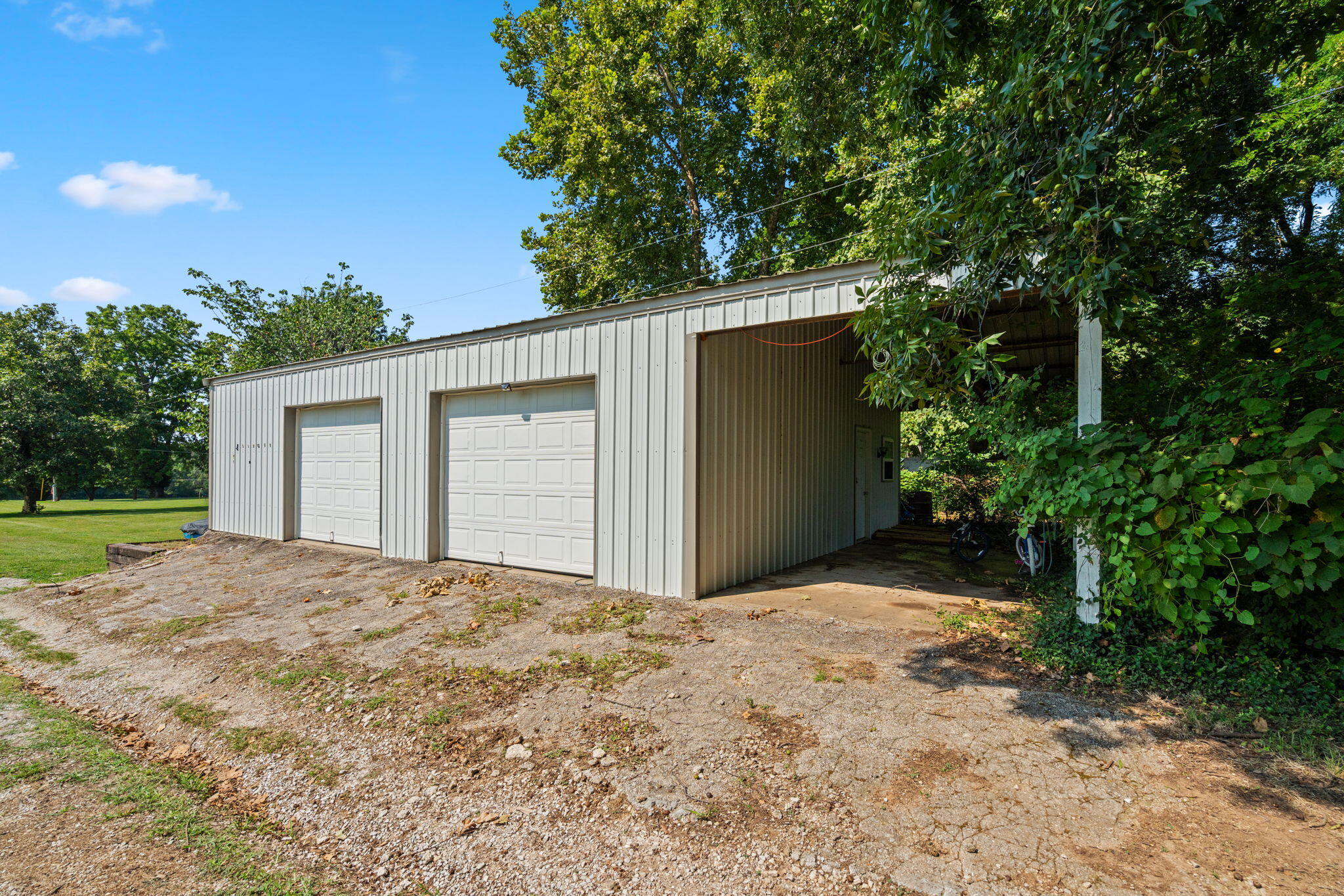 Photo 4 - Residential for sale – 7327 W Farm Rd 88   Willard, MO