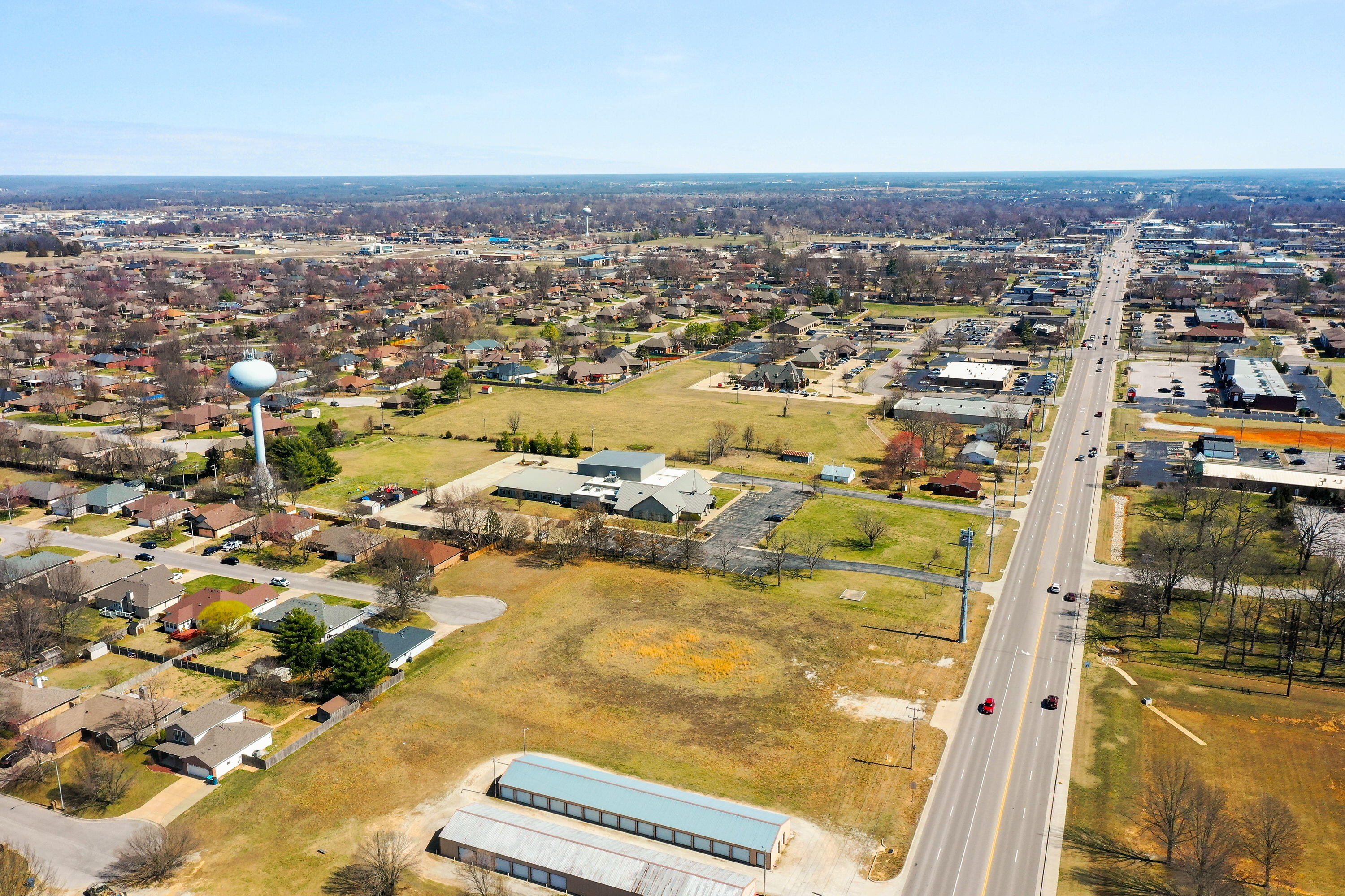 Photo 10 - Commercial Sale for sale – 903-907 W Mt. Vernon Street  Nixa, MO