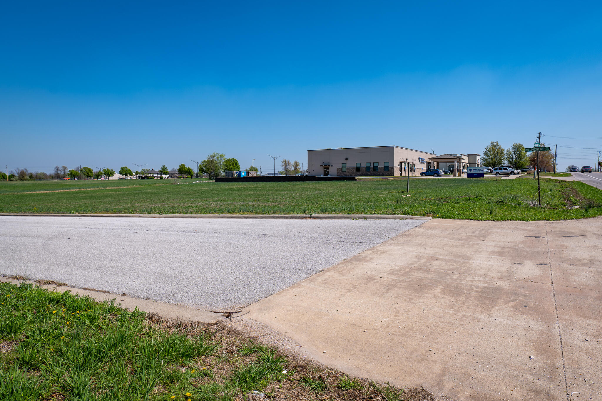 Photo 2 - Land for sale – 000 W Broadway Street  Bolivar, MO