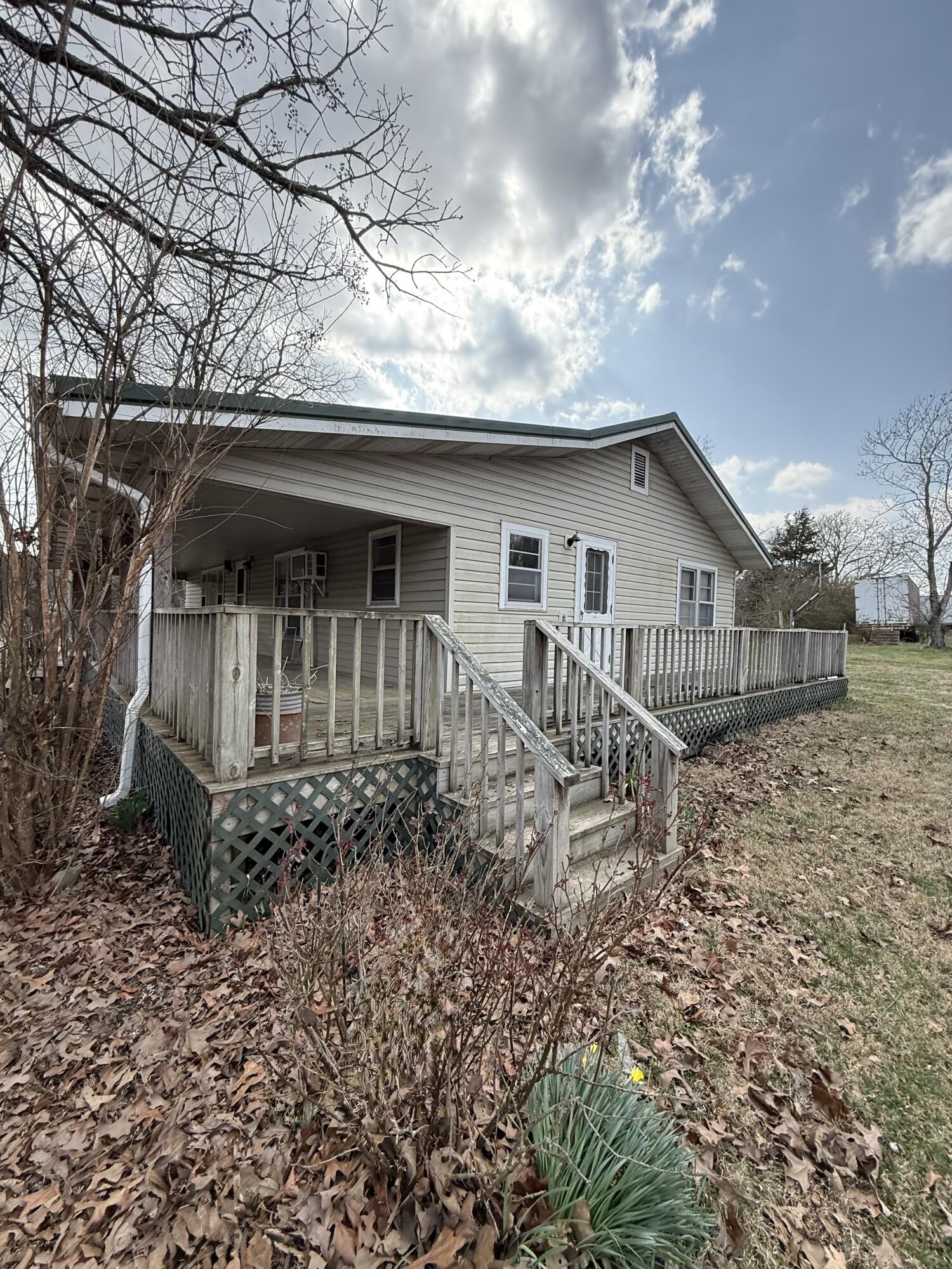 Photo 5 - Residential for sale – 541  County Road 806   Gainesville, MO