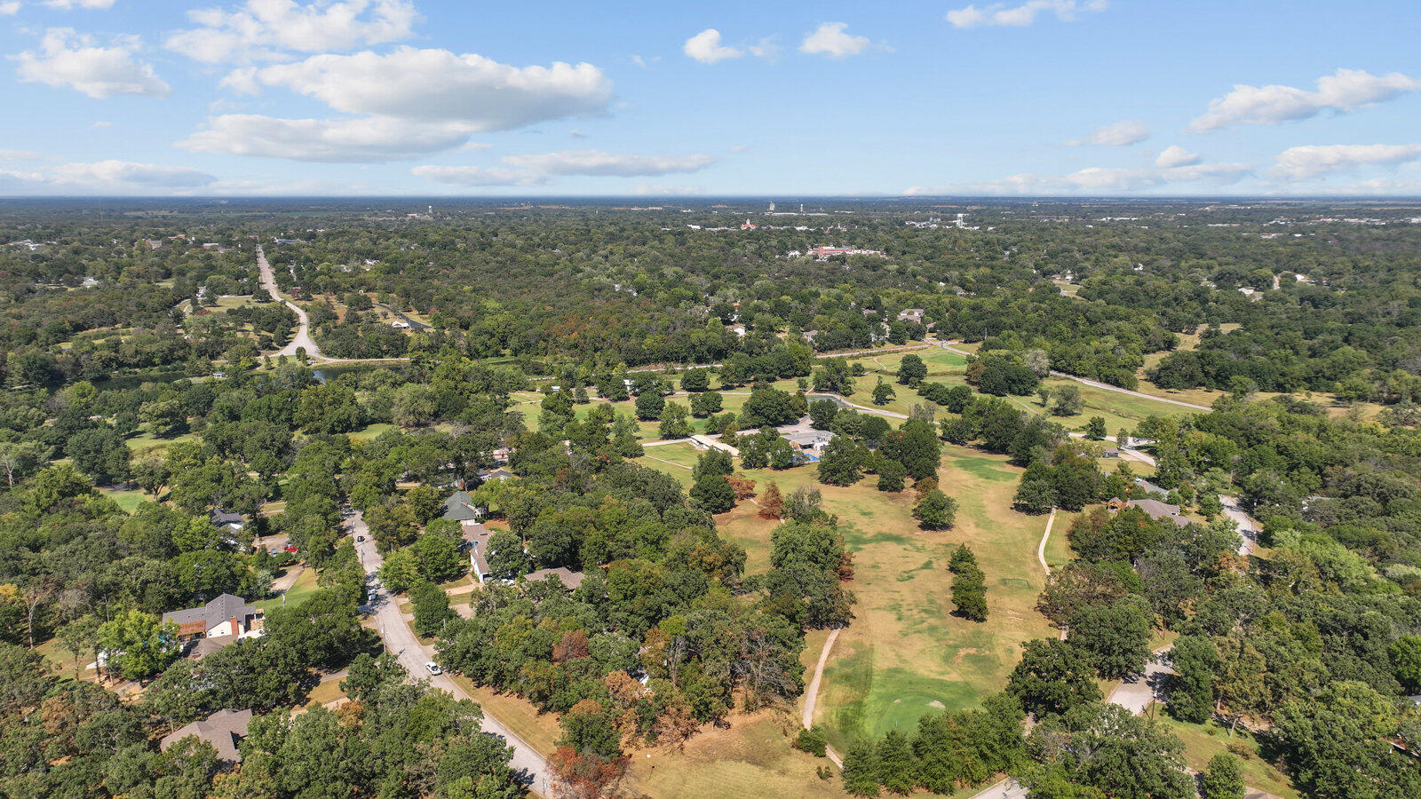 Photo 109 - Residential for sale – 146  Country Club   Nevada, MO