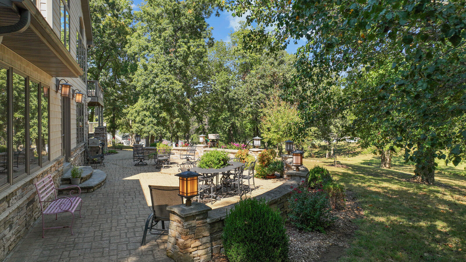 Photo 101 - Residential for sale – 146  Country Club   Nevada, MO