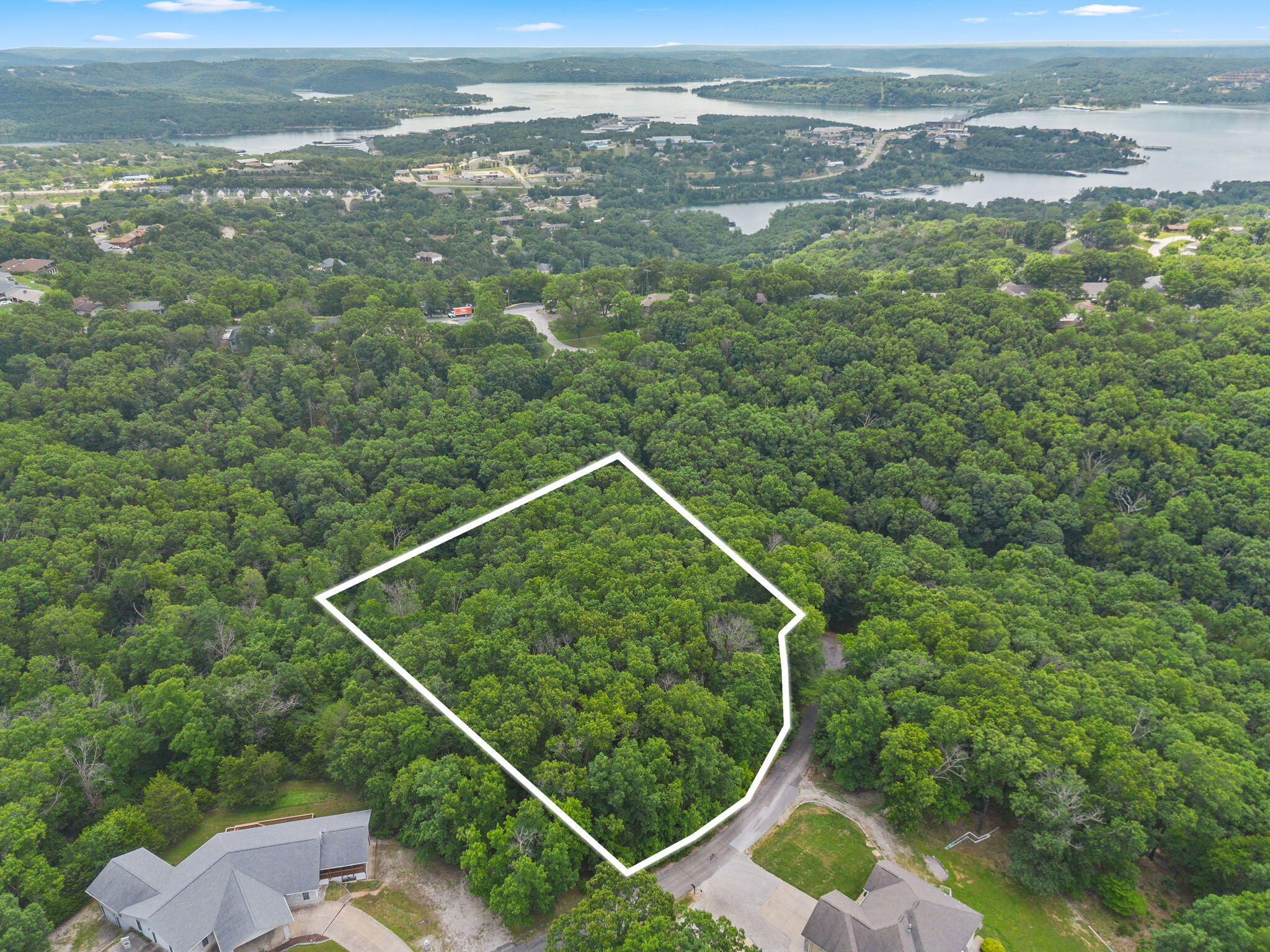 Photo 2 - Land for sale – Lot 23  Mcguire Drive  Kimberling City, MO