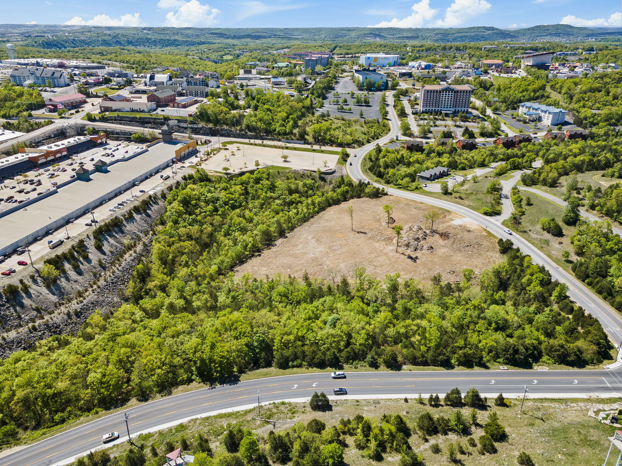 Photo 10 - Land for sale – 300 N Wildwood Drive  Branson, MO