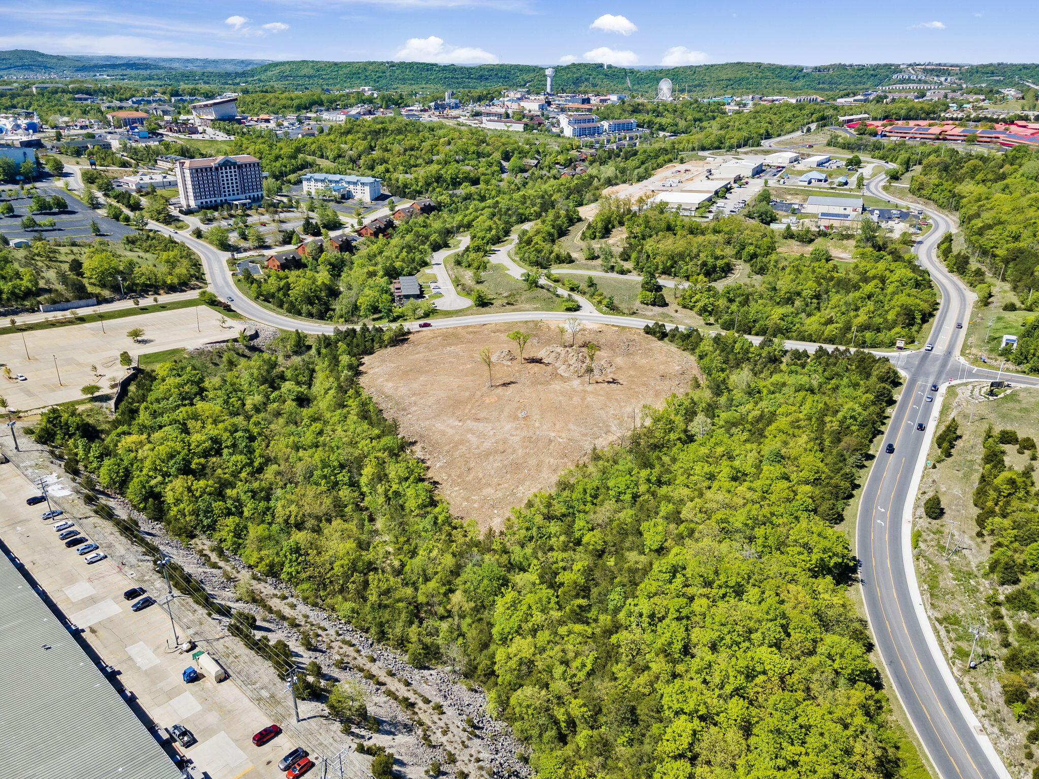 Photo 11 - Commercial Sale for sale – 300 N Wildwood Drive  Branson, MO