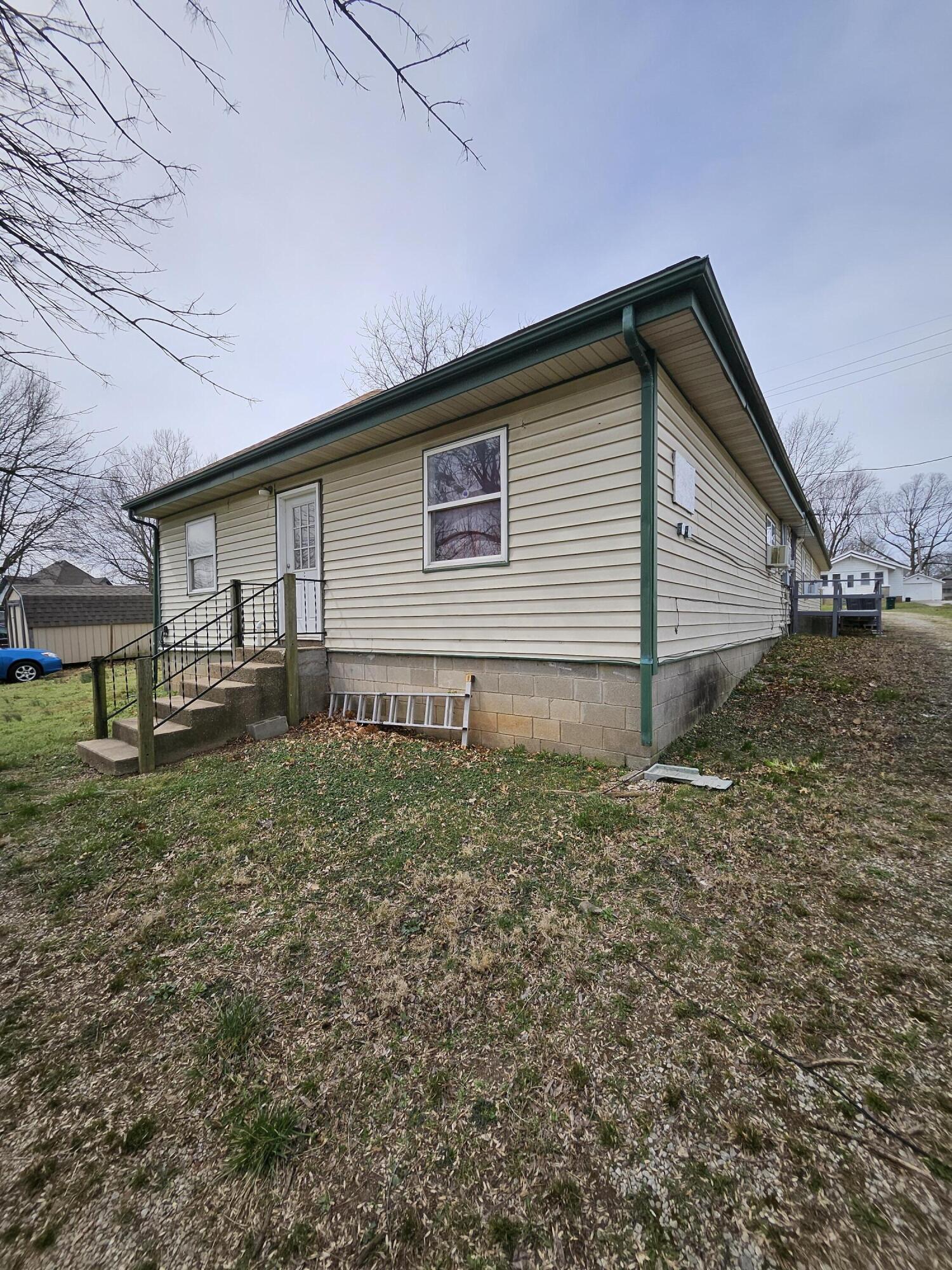 Photo 26 - Residential Income for sale – 505  9th   Monett, MO