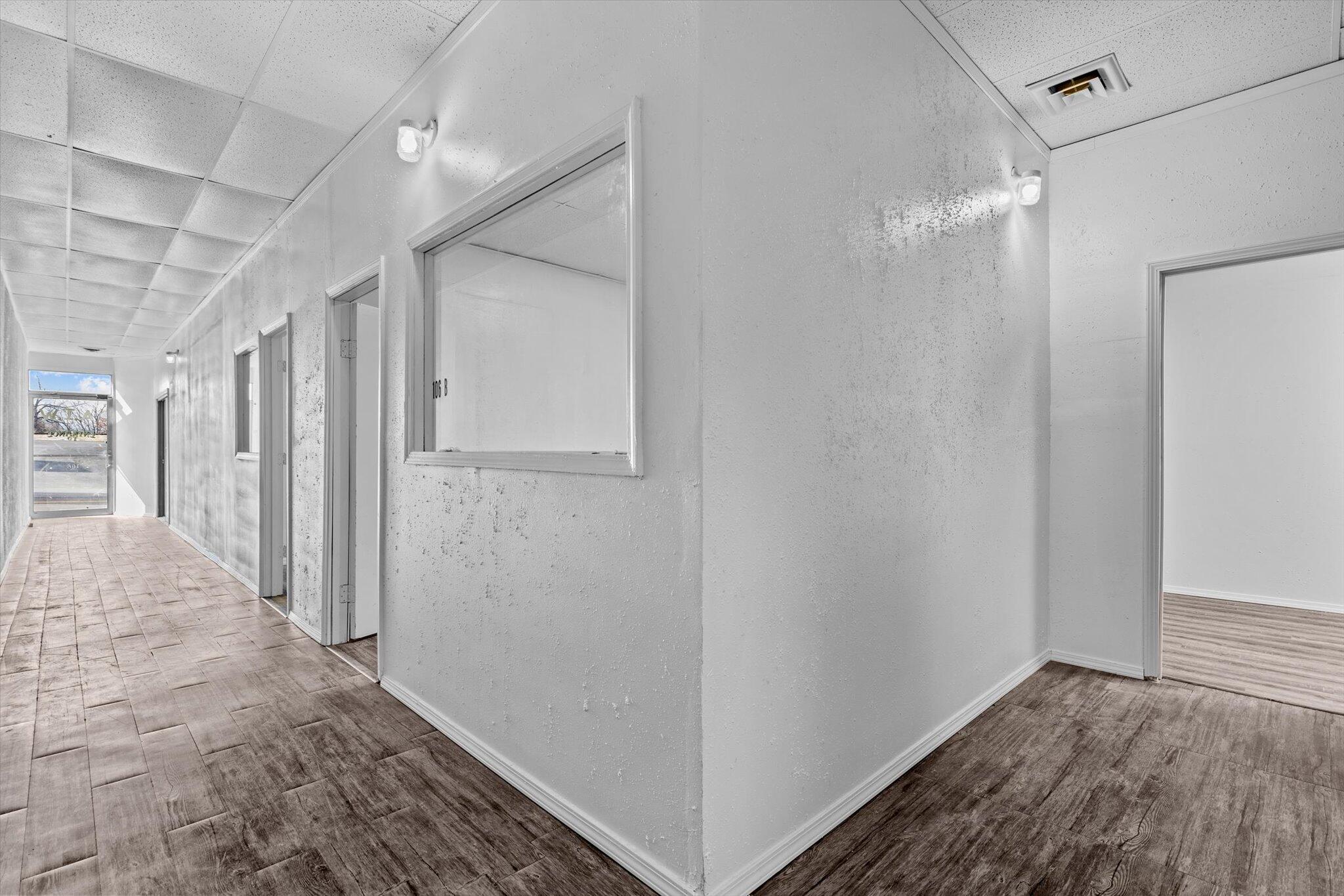 Photo 14 - Commercial Lease for sale – 106 E Commercial Street  Mansfield, MO