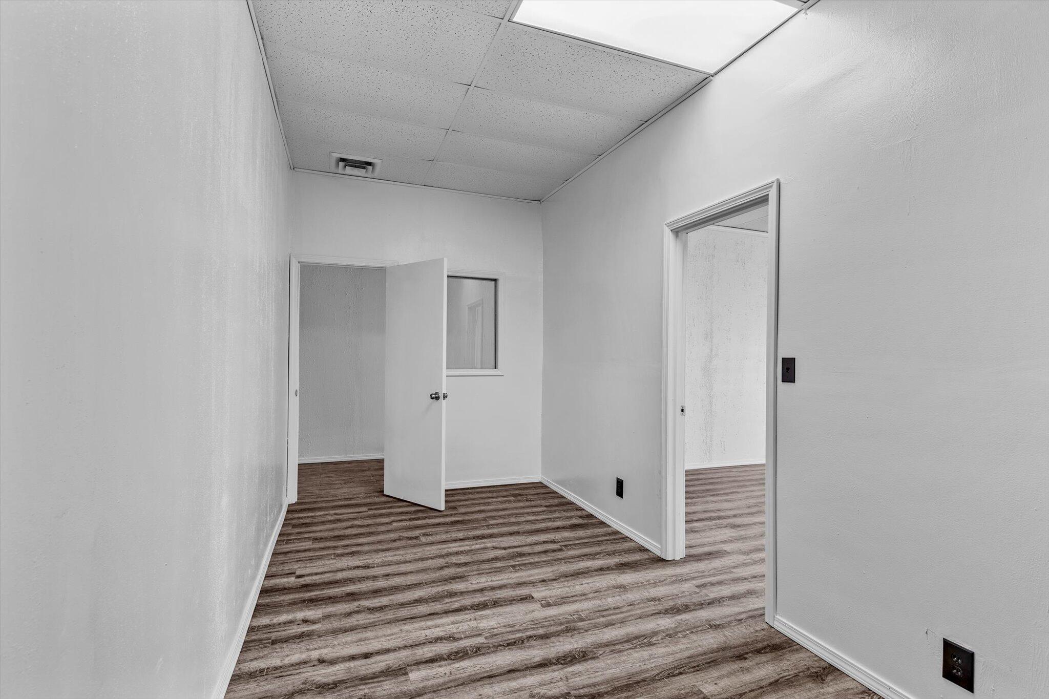 Photo 7 - Commercial Lease for sale – 106 E Commercial Street  Mansfield, MO