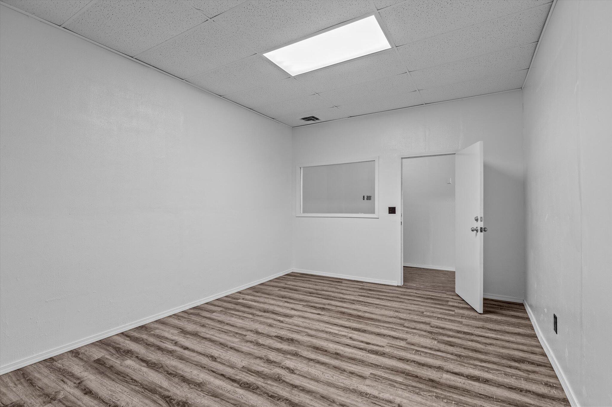 Photo 9 - Commercial Lease for sale – 106 E Commercial Street  Mansfield, MO
