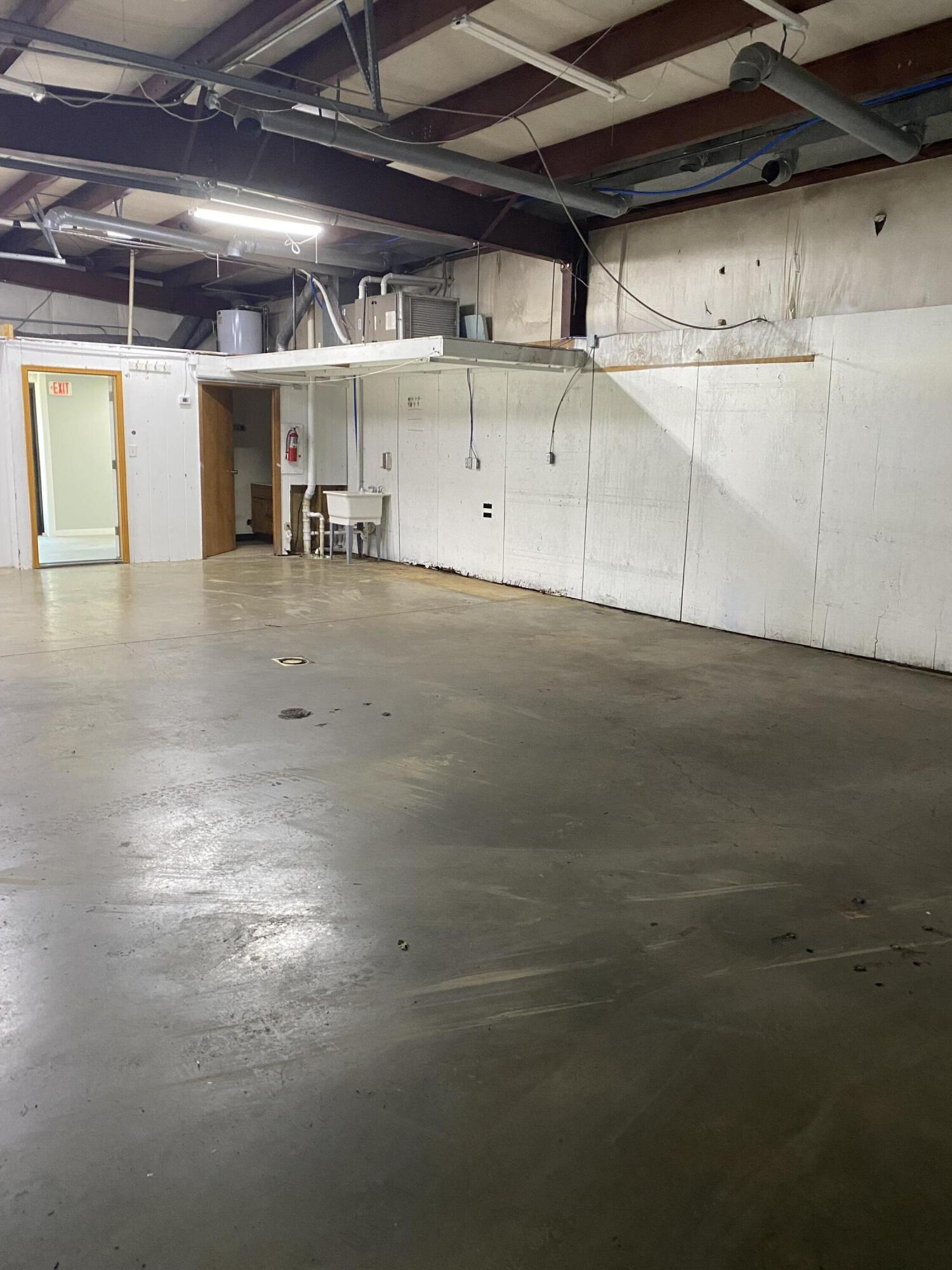 Photo 7 - Commercial Sale for sale – 1816 S Franklin Avenue  Springfield, MO