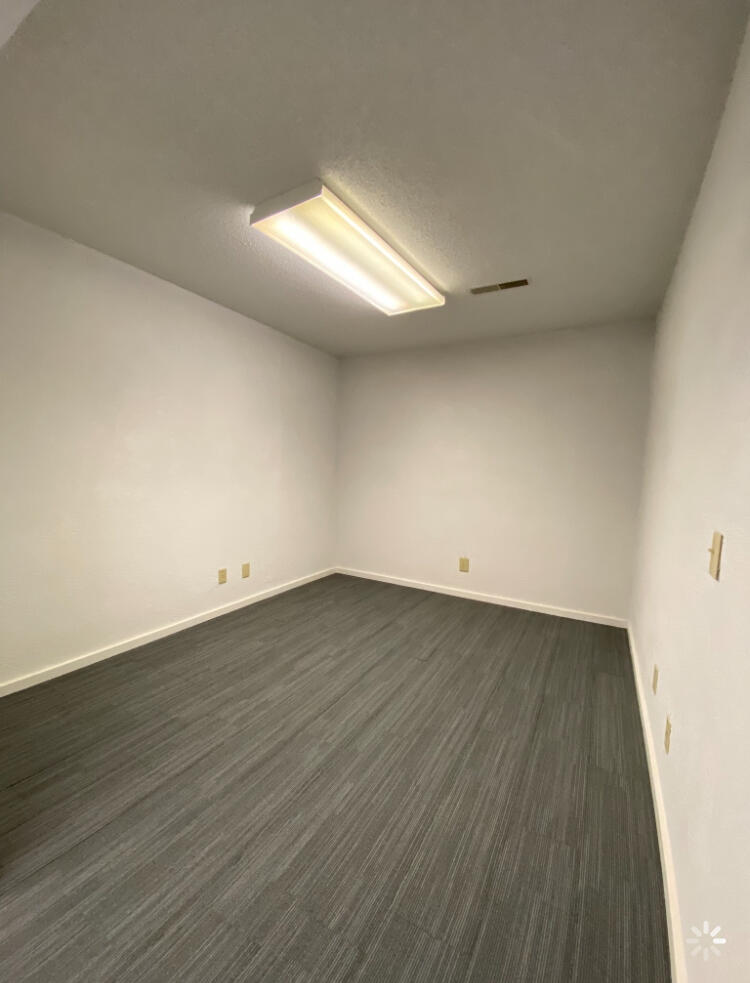 Photo 23 - Commercial Sale for sale – 1816 S Franklin Avenue  Springfield, MO