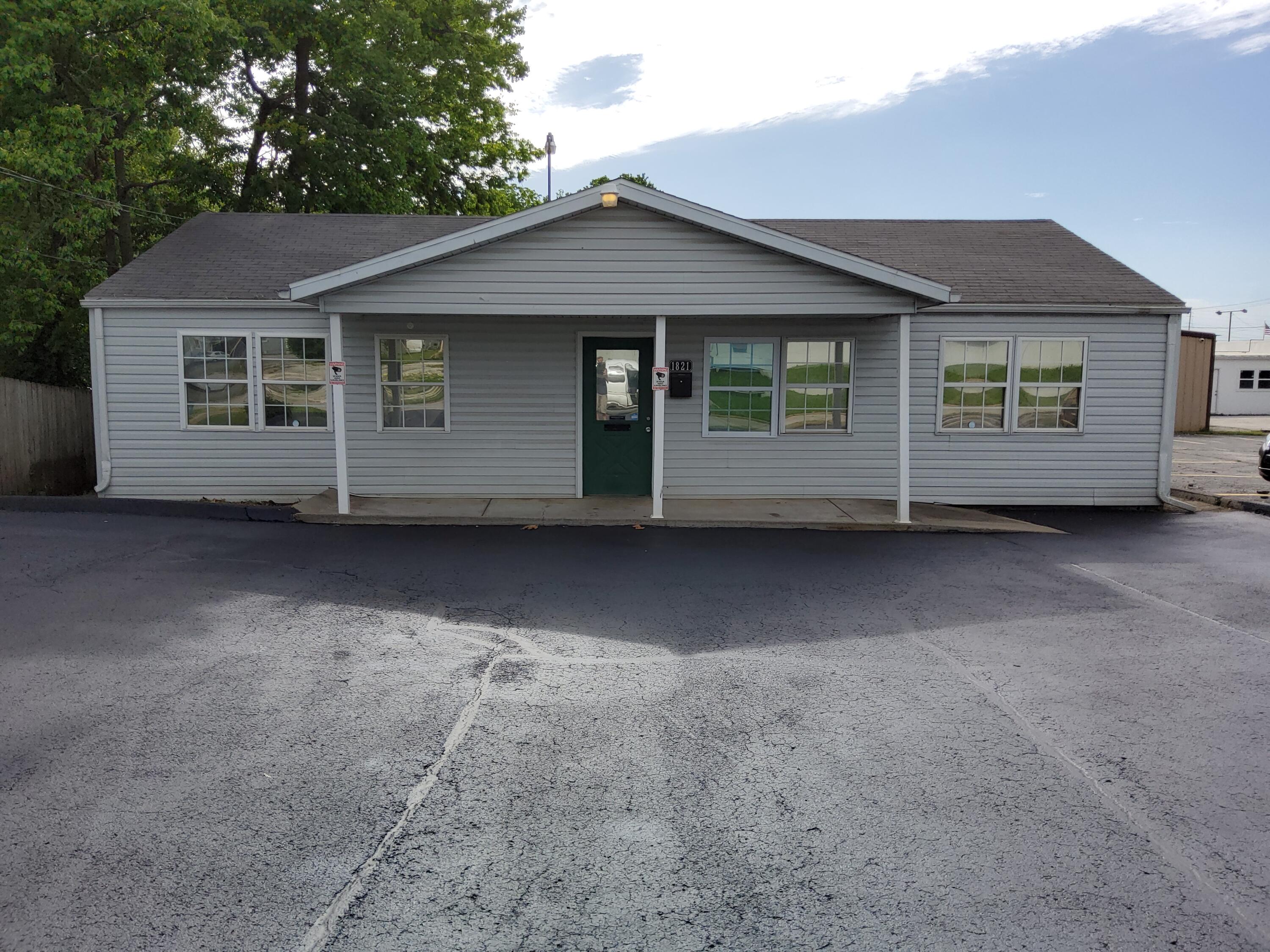 Photo 16 - Commercial Sale for sale – 1816 S Franklin Avenue  Springfield, MO